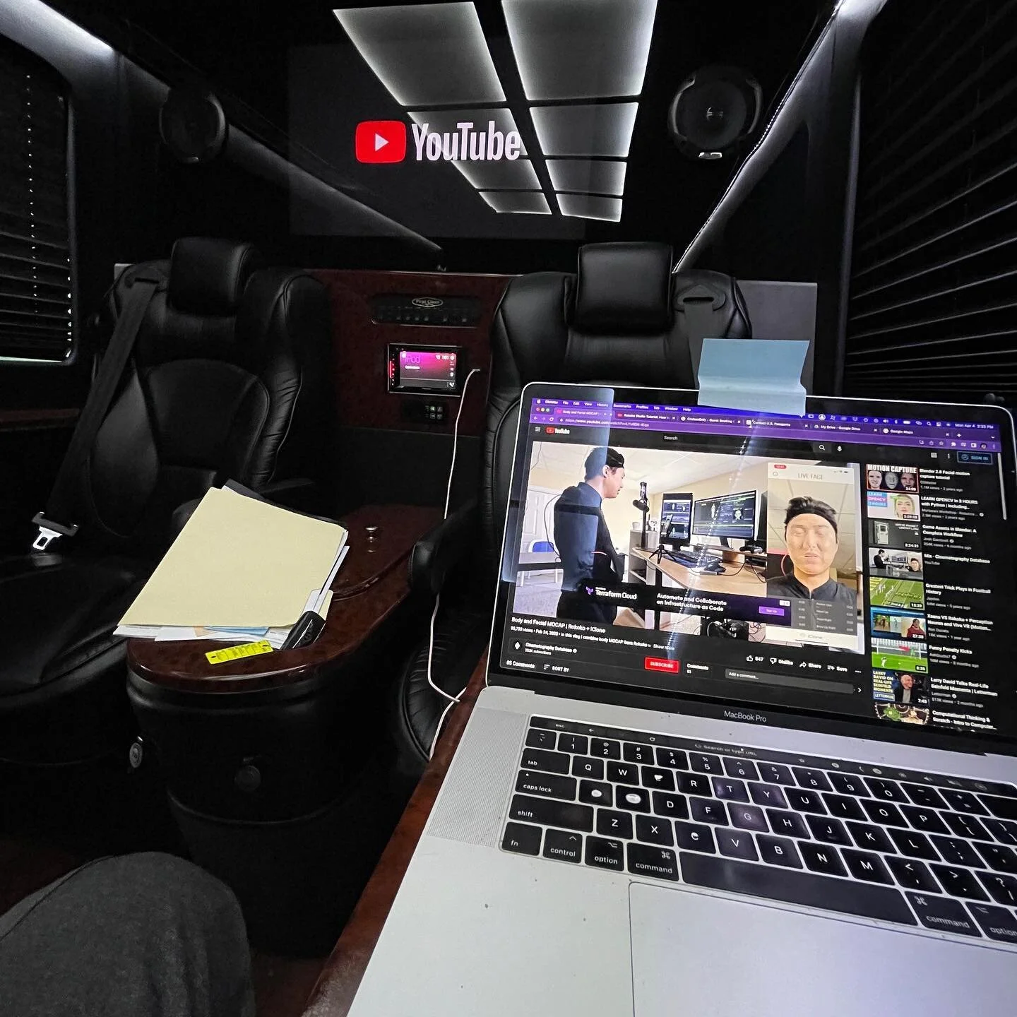 #work would love to sit around and worry about what others are doing but&hellip;. #studioplacelive #studio #creative #tour