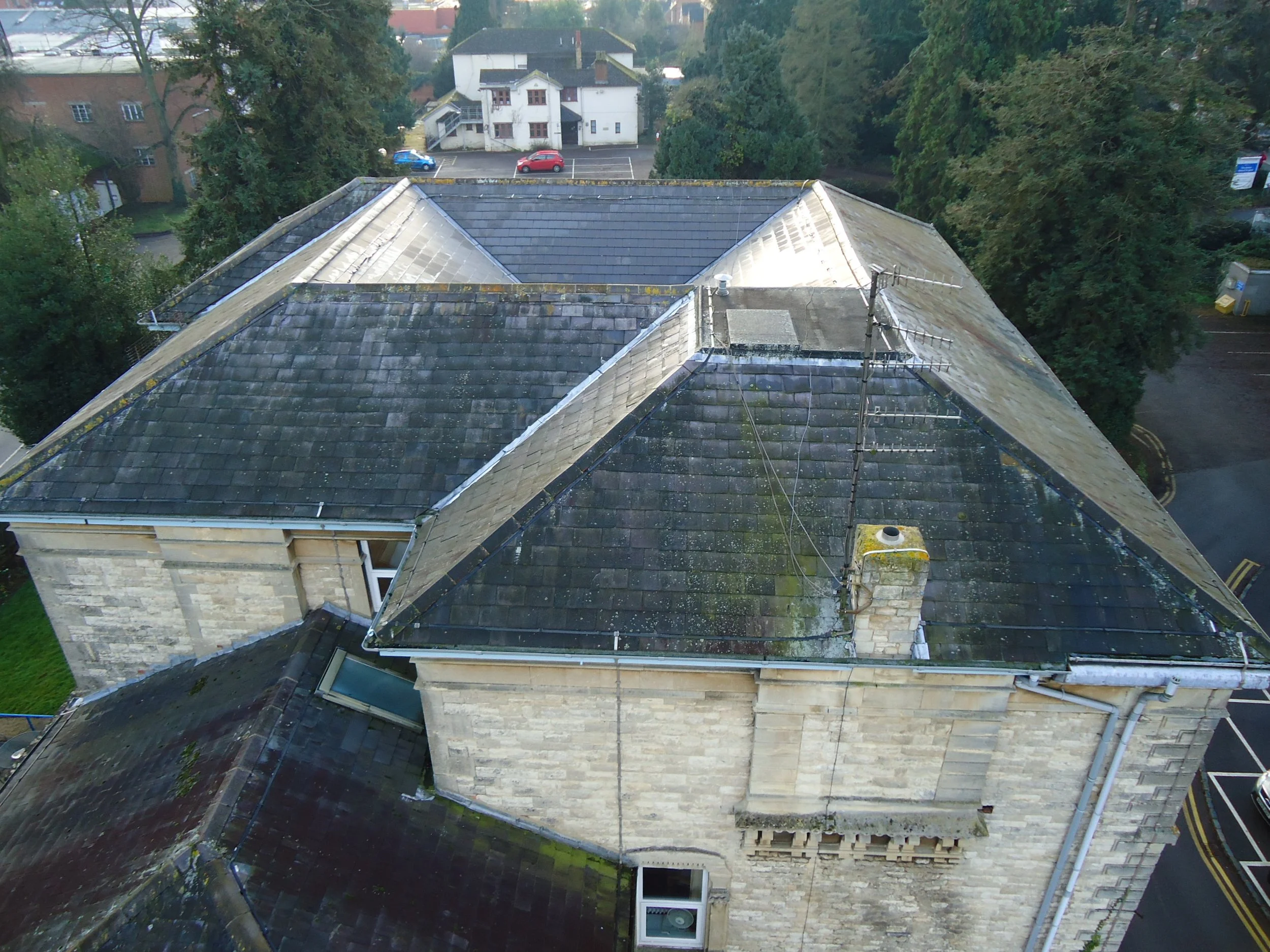 Slate roof, chimney, parapet, bay roofs - roof condition survey.