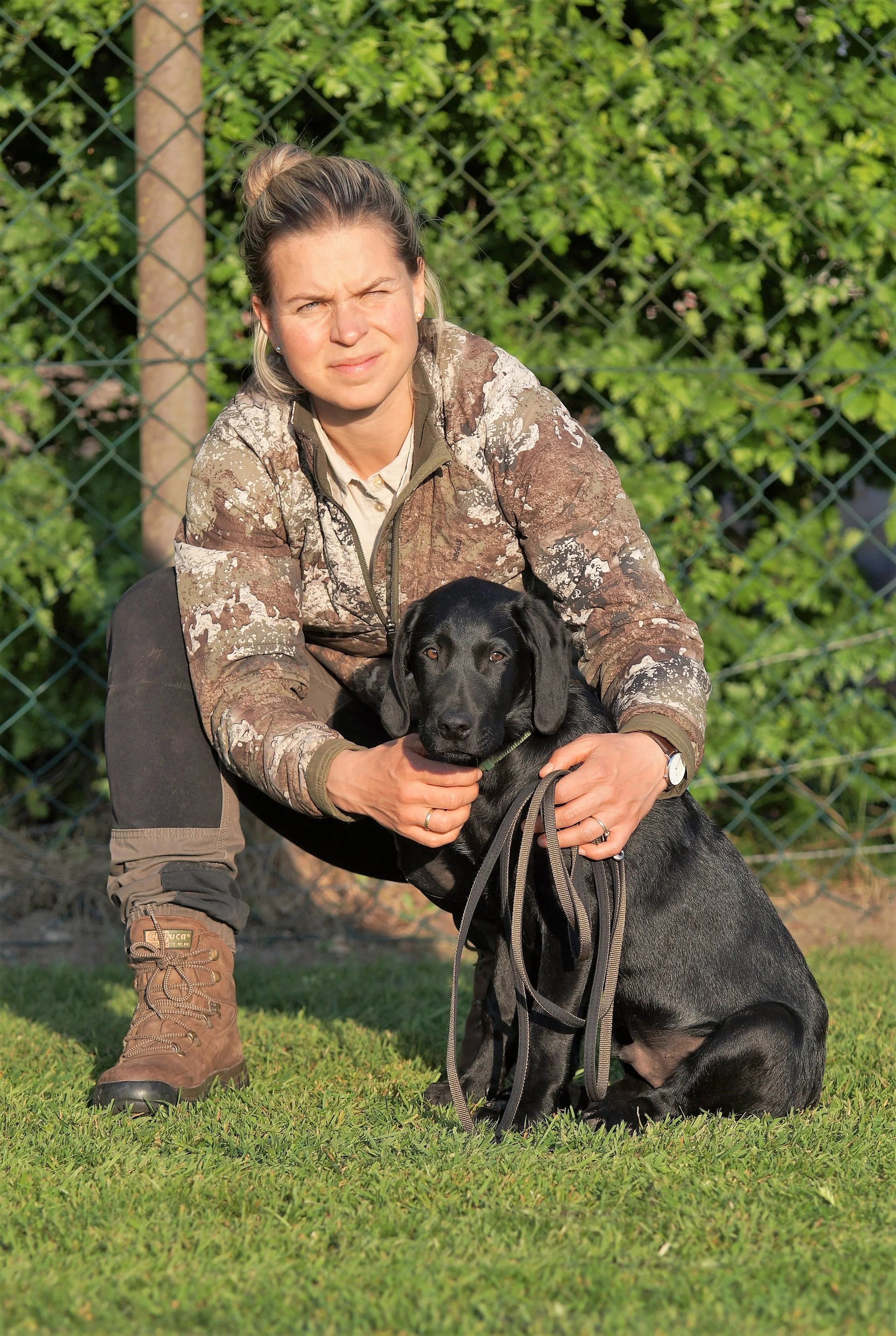 Immer wieder Montags…Und auch Mittwoch wird in unserer Welpenschule „A“ in Kakerbeck fleißig geübt.