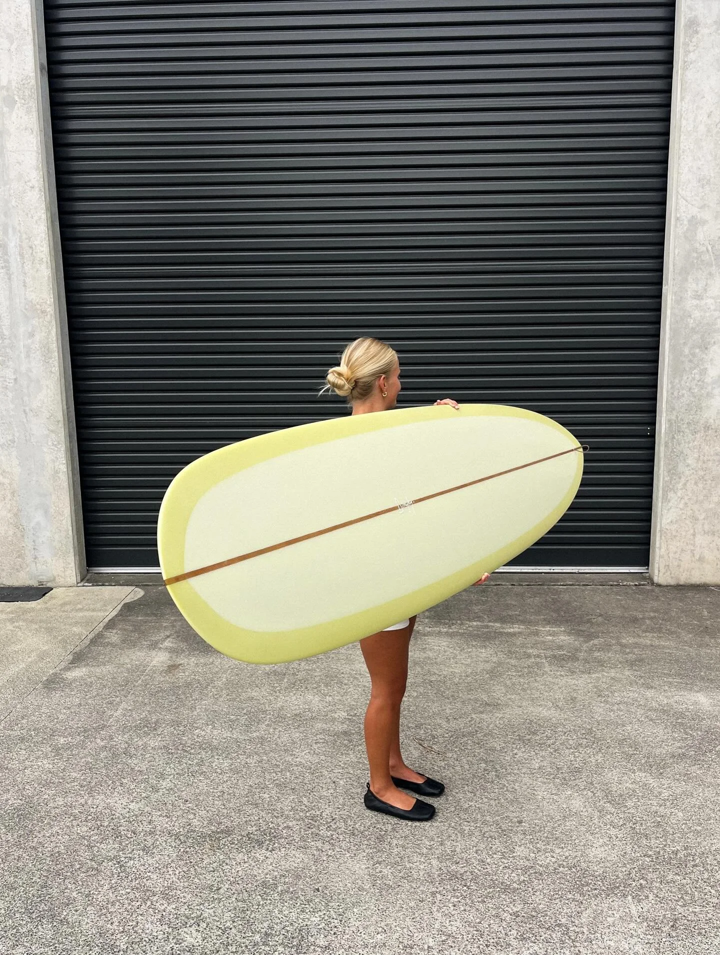 Freshie for Bebe ❤️&zwj;🔥 @caitlingeorge__ 

9&rsquo;2 x 22 3/4 x 2 3/4

STAGE II PINTAILER

Built from start to finish.
