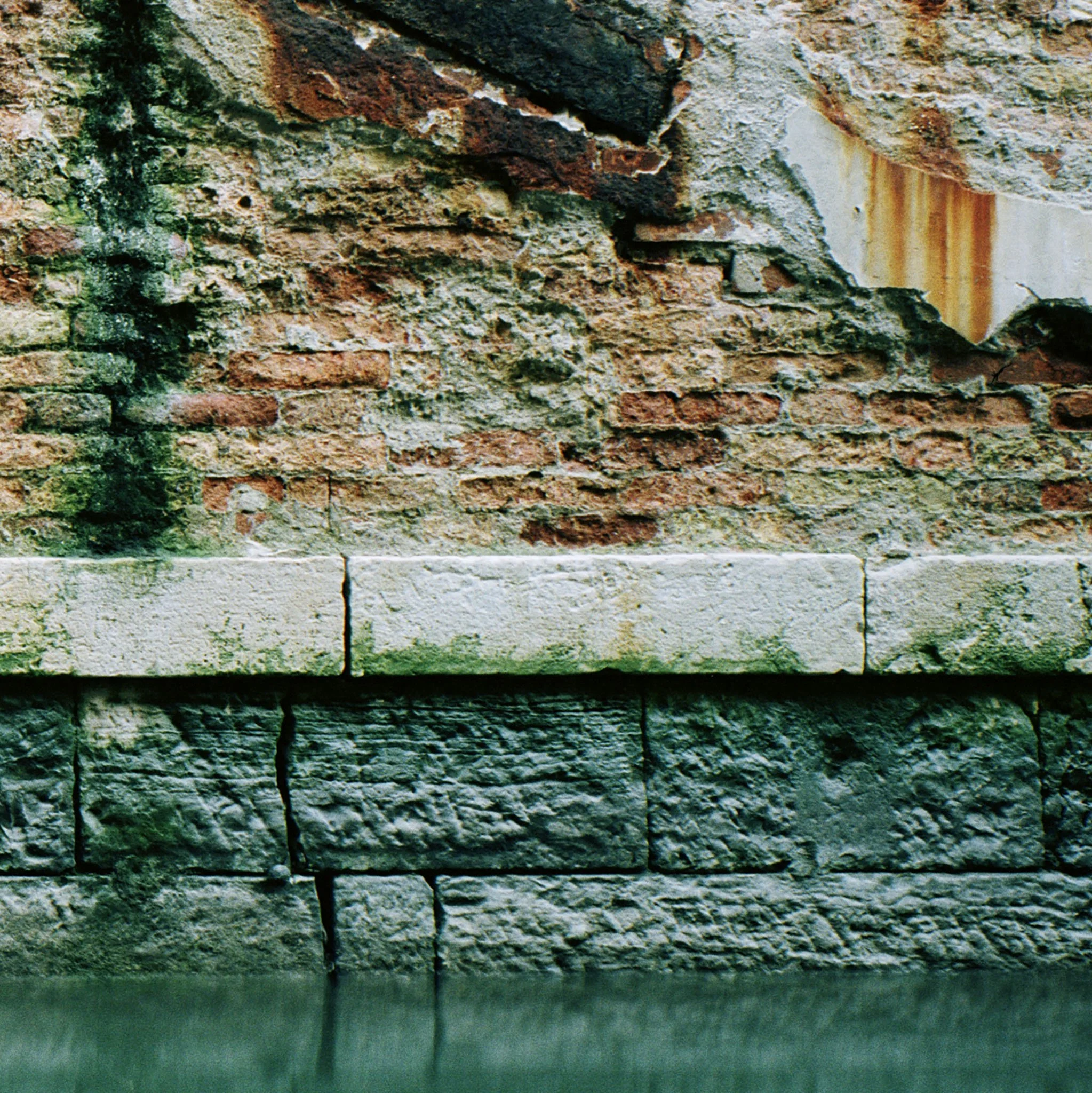 17_1063-3-2 copy.jpg