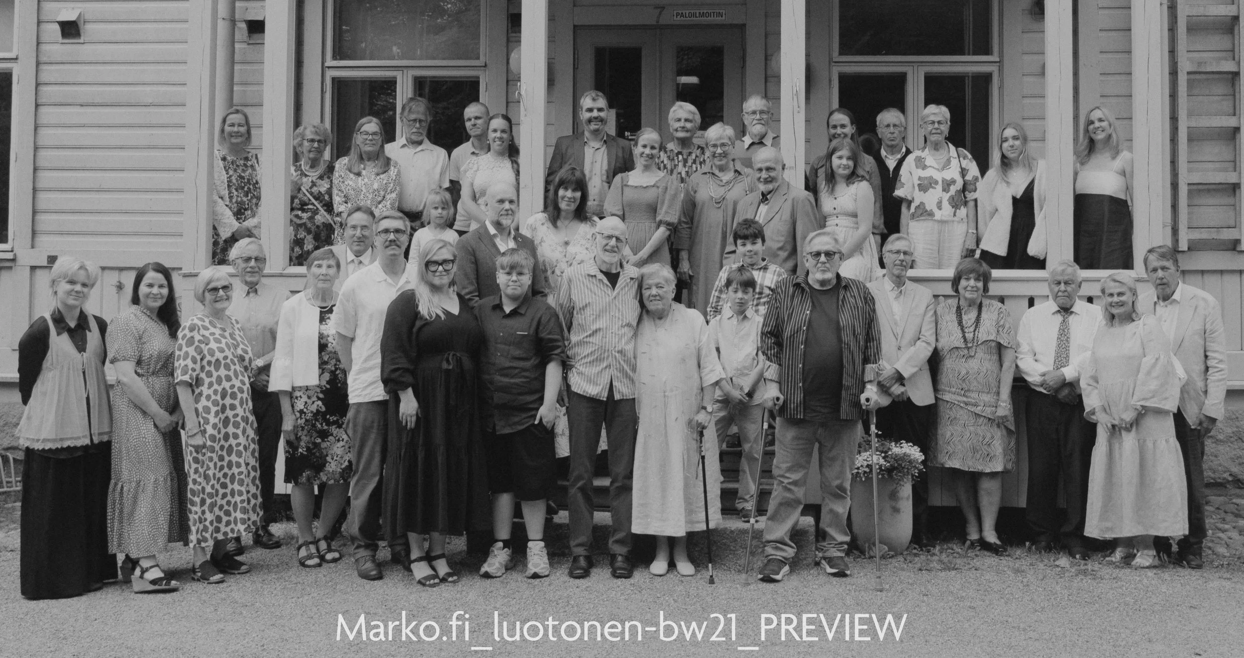 luotonen-bw21 1.jpg