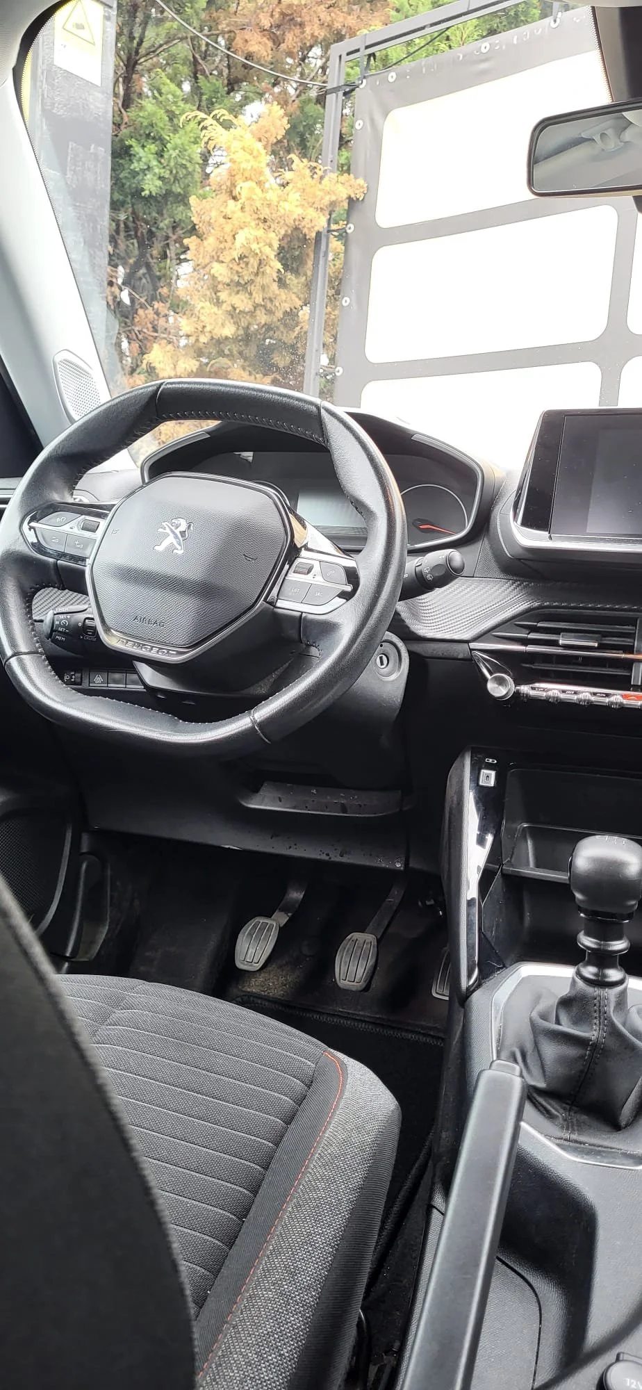 WhatsApp Image 2025-10-30 at 14.44.01 (1).jpeg