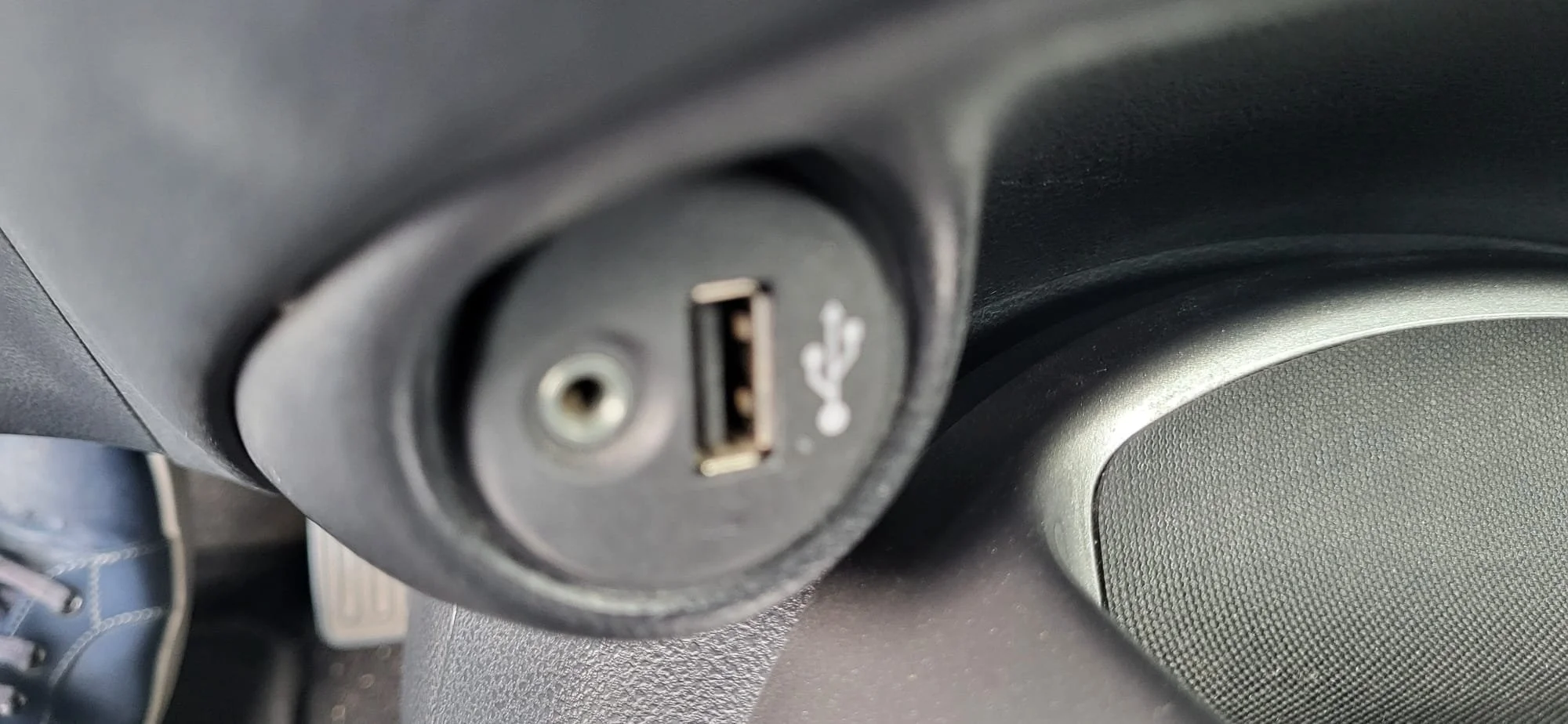 WhatsApp Image 2025-11-10 at 15.38.49 (1).jpeg