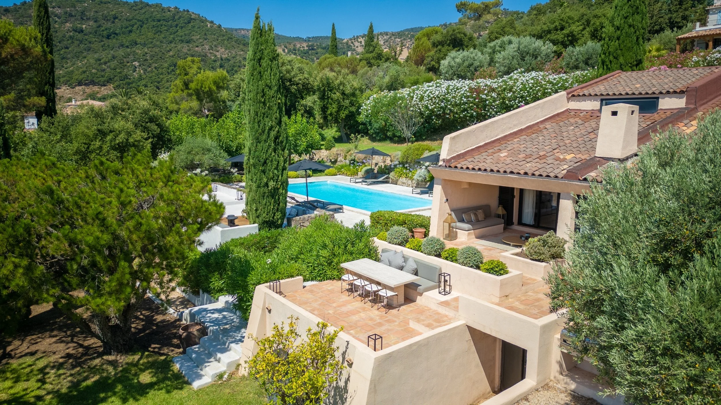 Villa Chêne-al-Pierre - RESIZE - DJI_0798.jpg