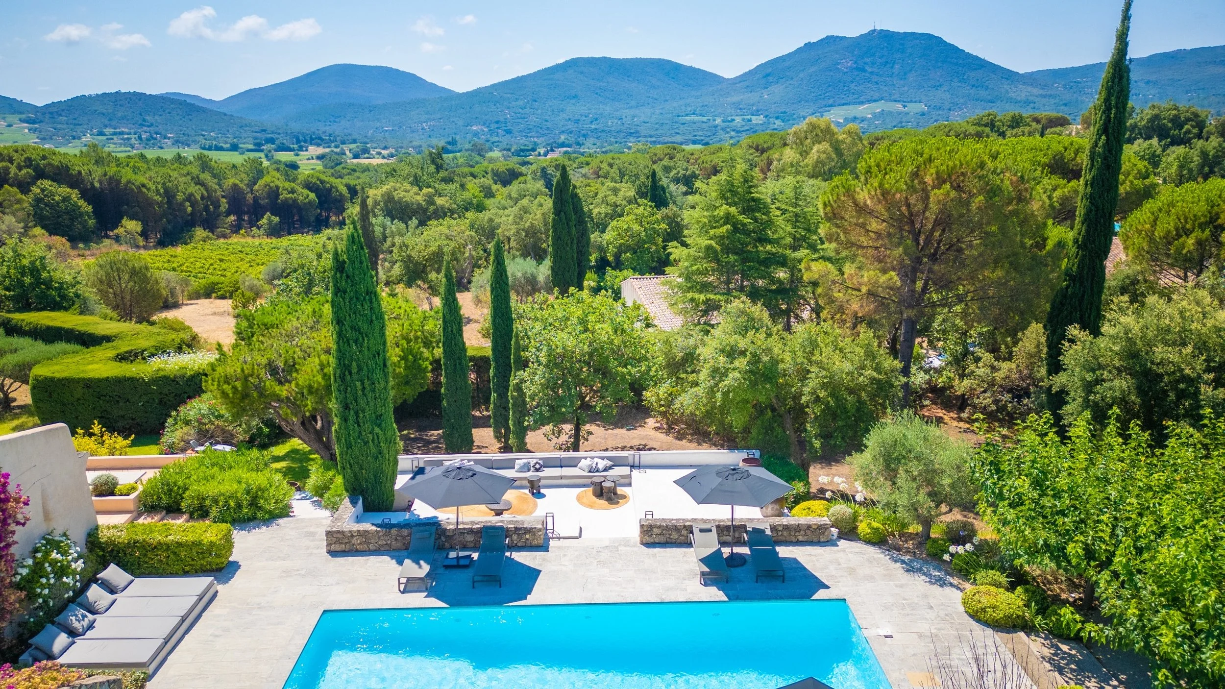 Villa Chêne-al-Pierre - RESIZE - DJI_0782.jpg