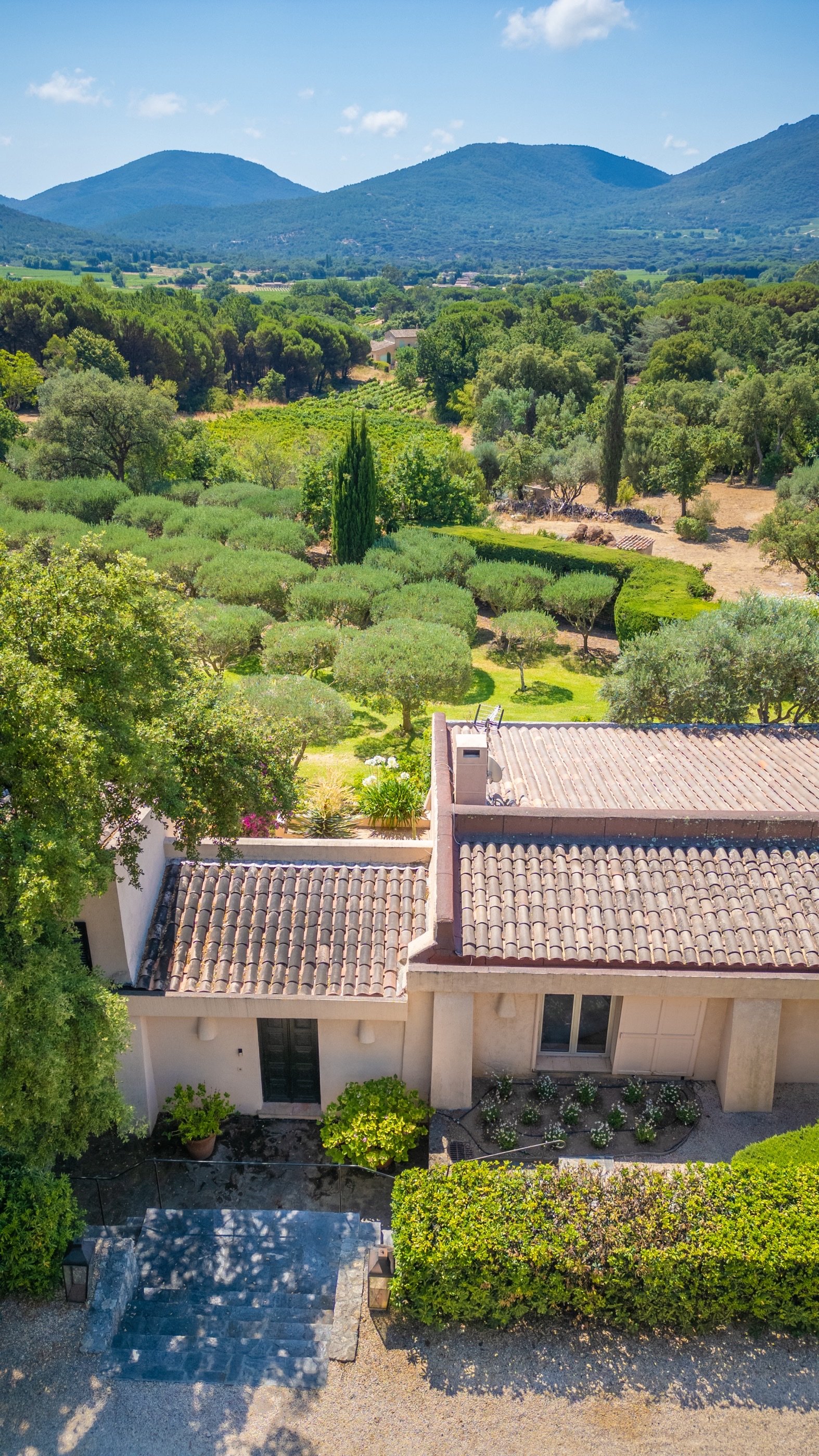 Villa Chêne-al-Pierre - RESIZE - DJI_0795.jpg