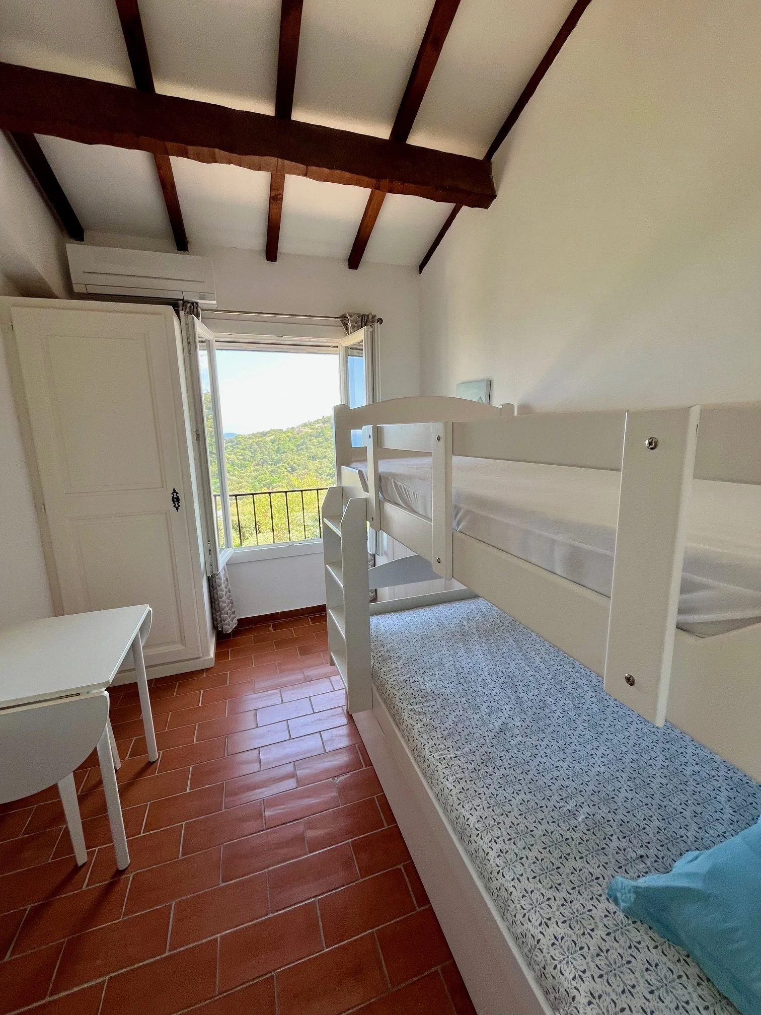 Mas Pinea - INT Chbr - IMG_8544.jpeg