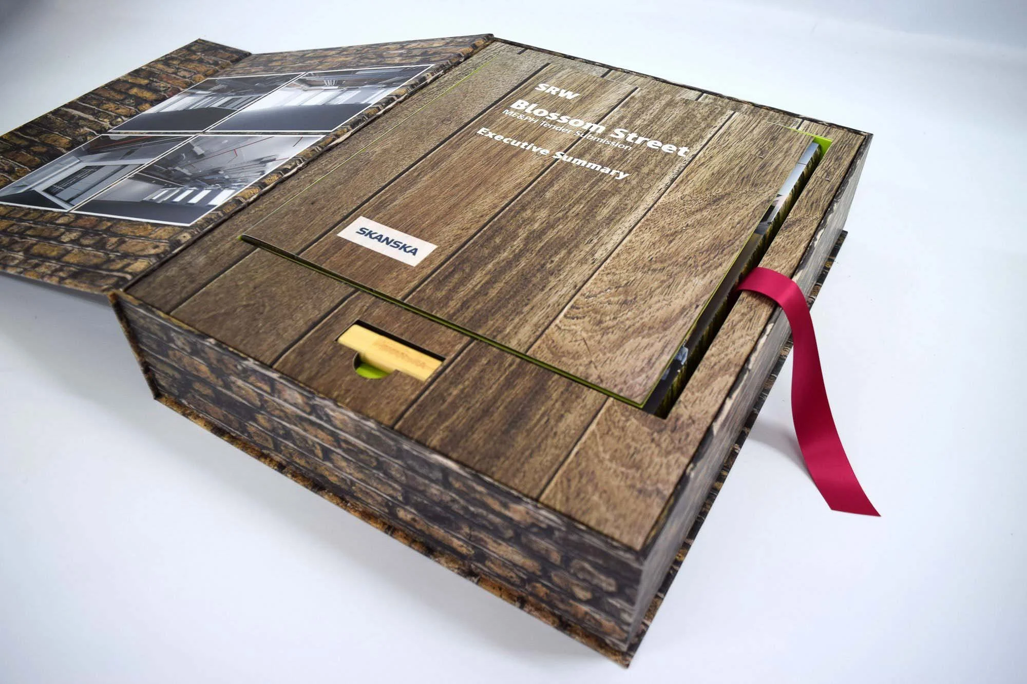Skanska Construction Pitch Box Tender Books wood effect print.webp