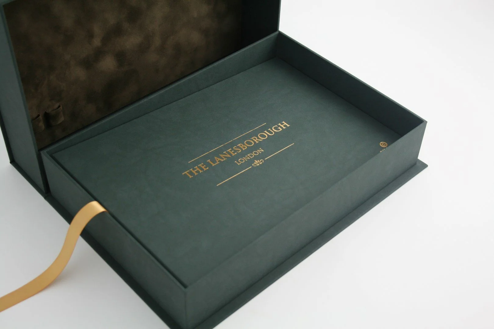 The Lanesborough London Bespoke Clamshell Pitch Presentaion Box.webp