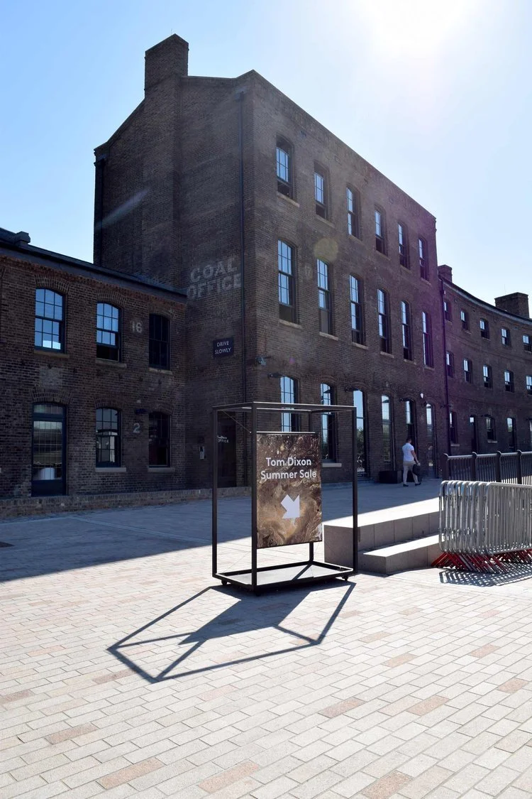 Tom Dixon Light Box Wayfinding Unitoutdoors.webp