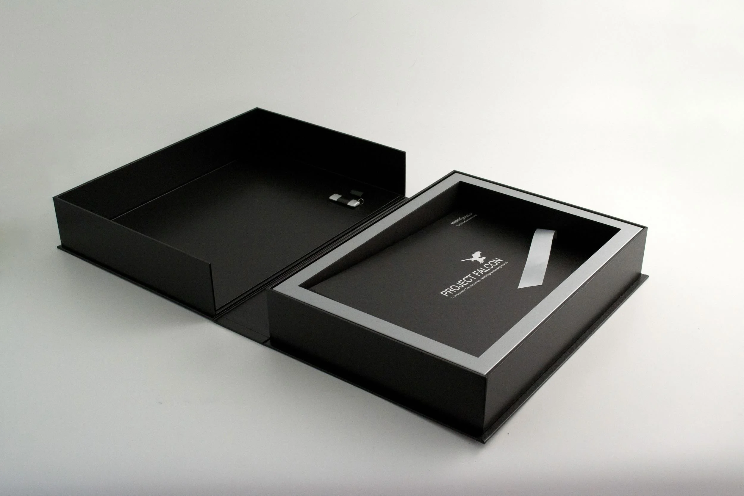 Clamshell Book in Printed Presentaion Box.webp