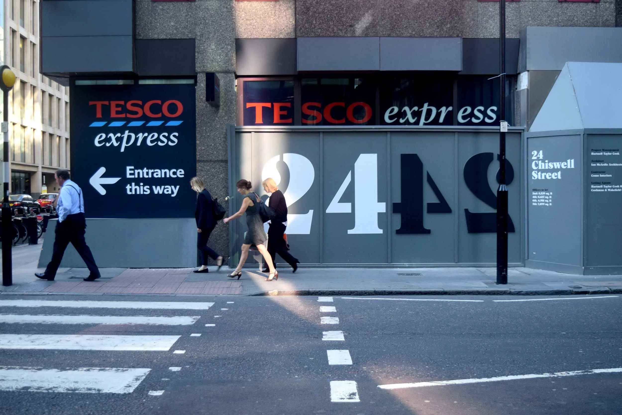 Site hoarding Tesco.webp
