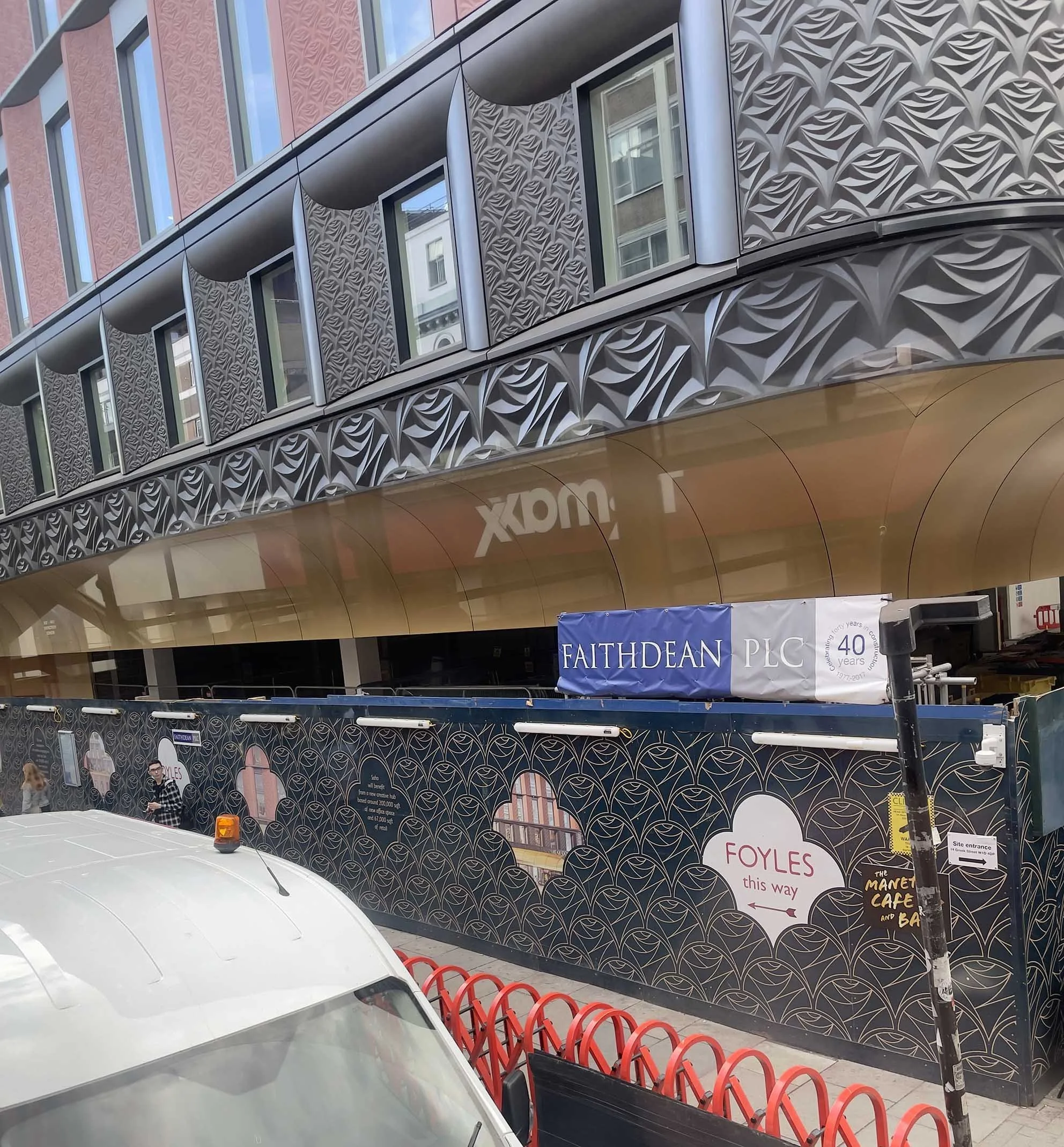 Foyles Printed Site Hoarding - 2.webp