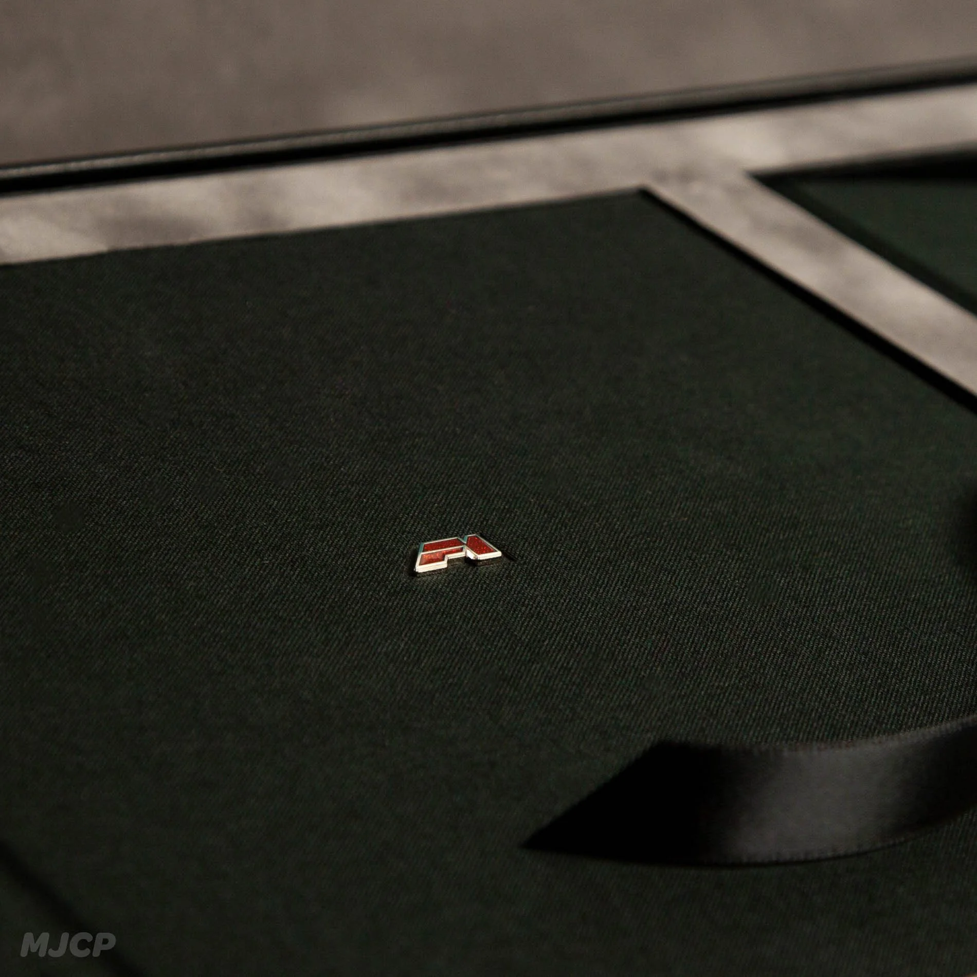 F1 Bespoke Folders Bookswebp.webp