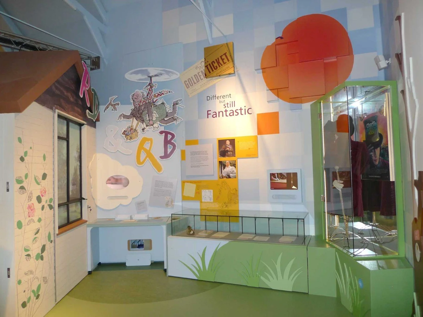 Roald Dahl Museum Graphics - 2.jpg