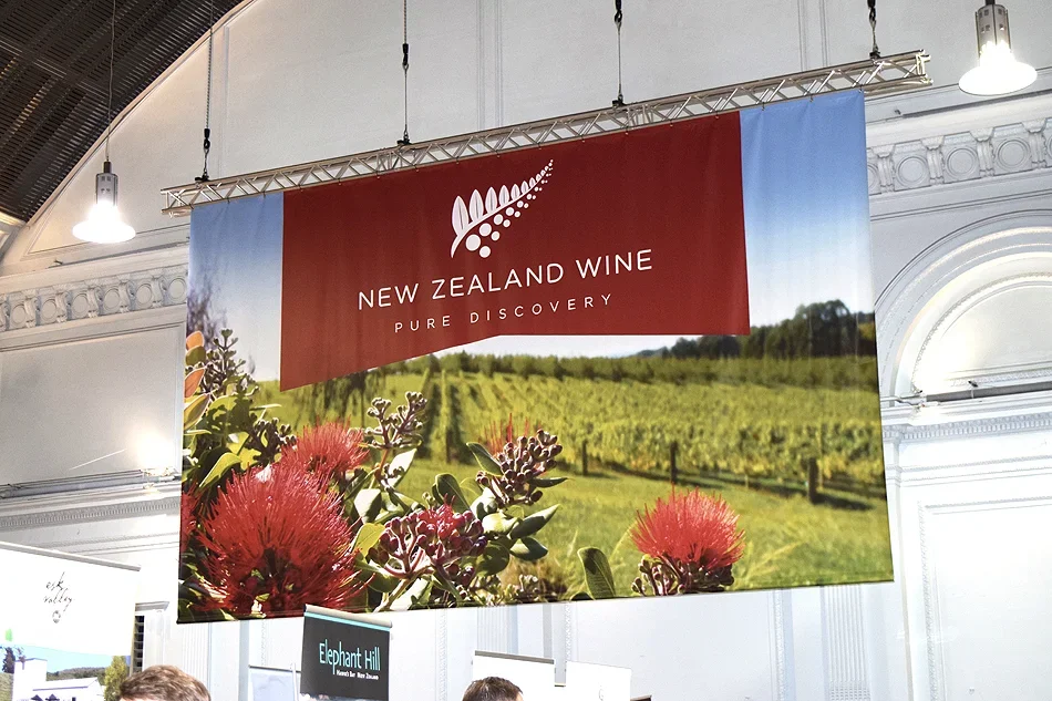 New Zealand Wine Large Hanging Banner - 1.webp