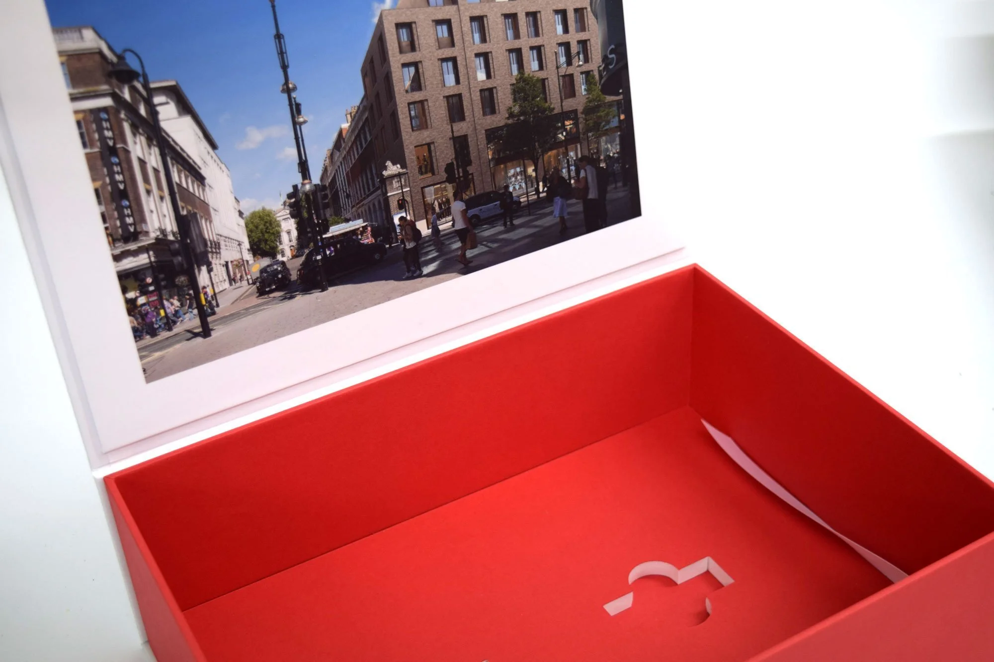 Red Pitch Box red white.webp