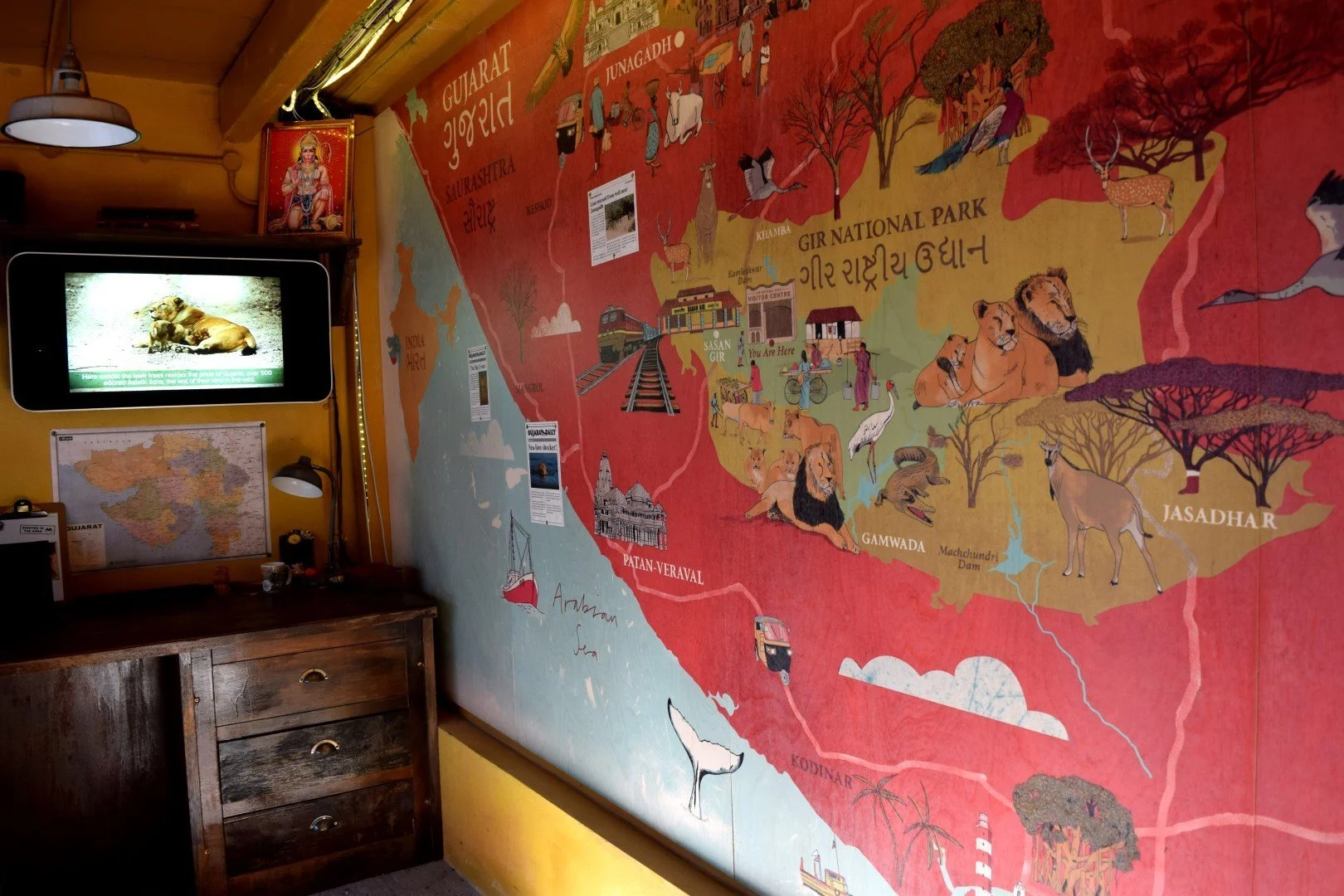 Printing on Wood Lions at London Zoo - 8.webp