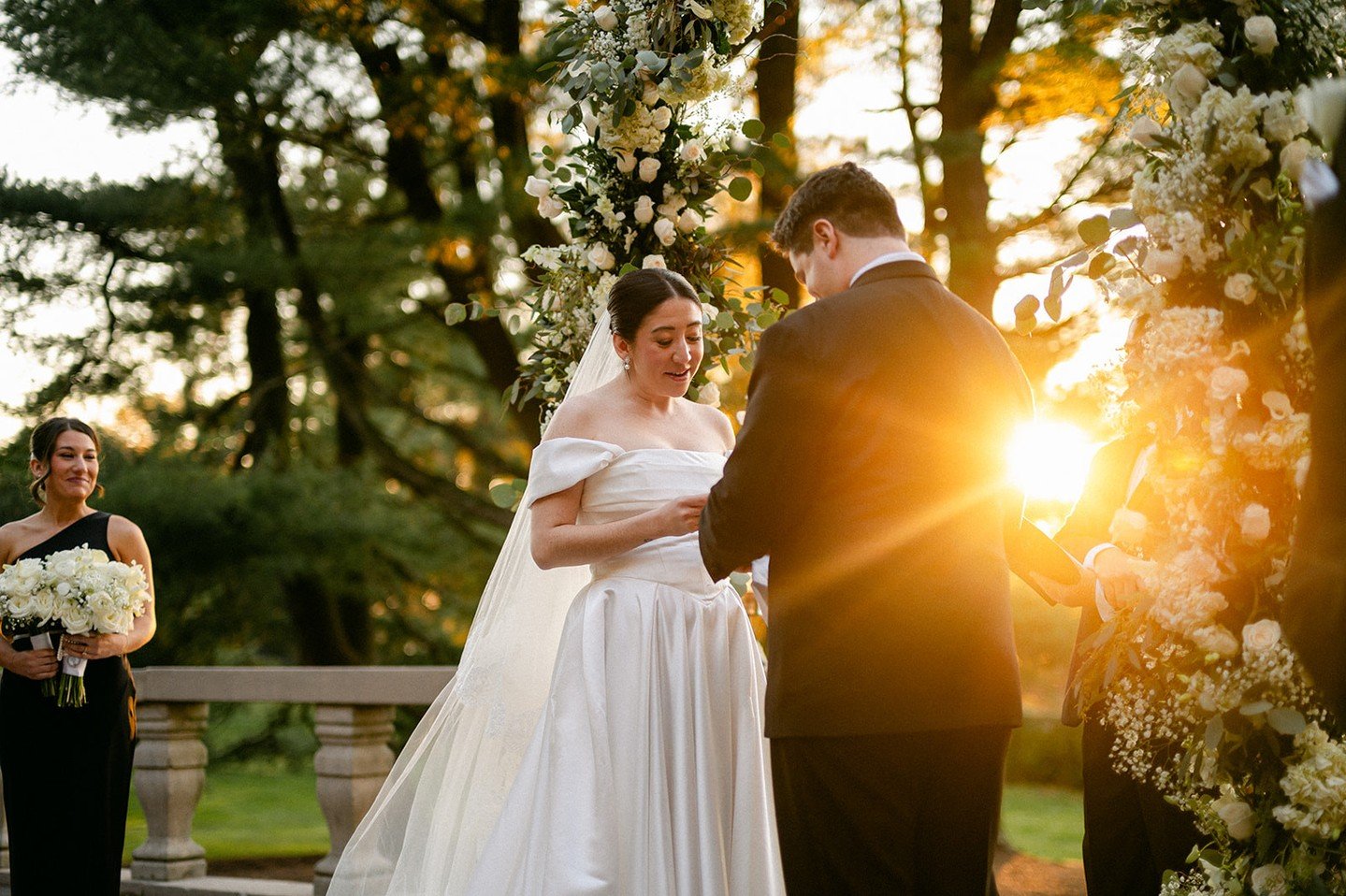 Every time someone comments "the lighting was absolutely perfect&hellip; you got so lucky!&rdquo; I have to laugh a little.⁠
⁠
It wasn't luck.⁠
⁠
It was a timeline built around the exact minute the sun clears the tree line at that venue. ⁠
It wa