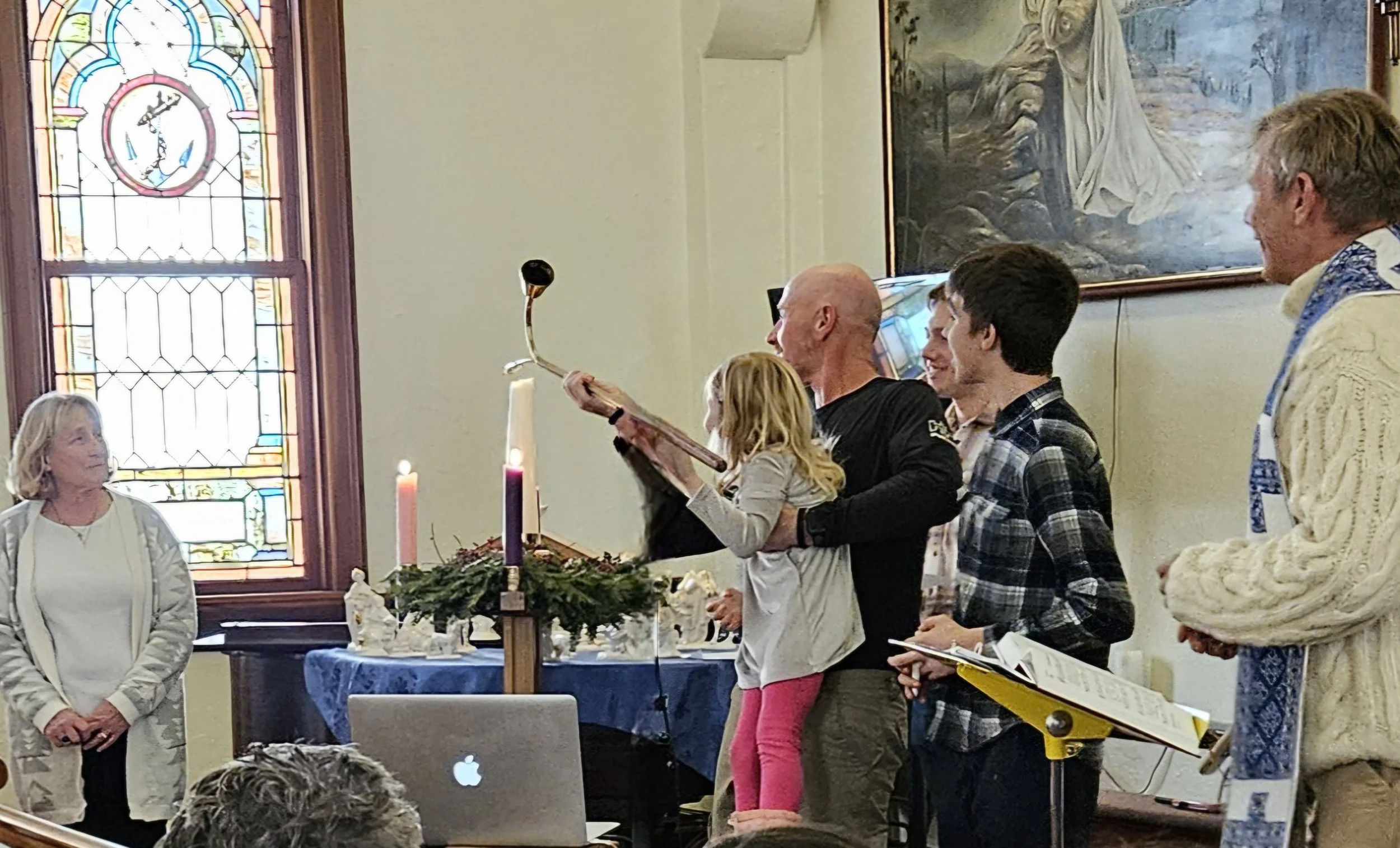 LIGHT ADVENT WREATH.jpg