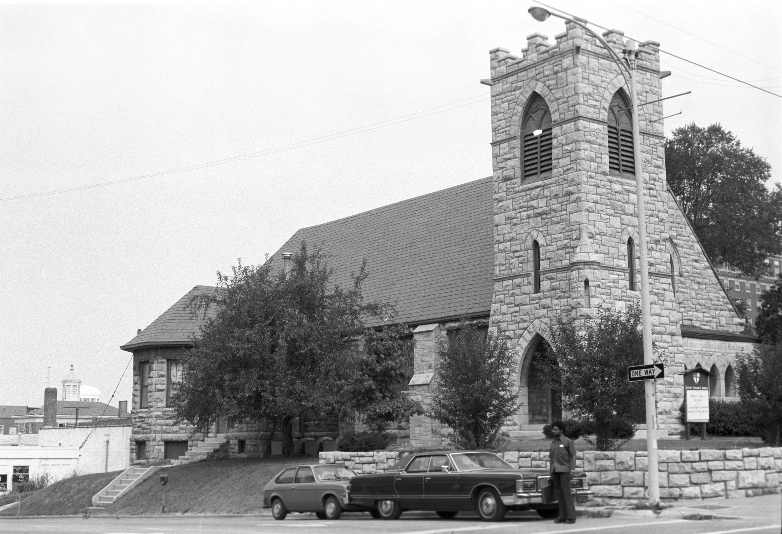 Inside Calvary Episcopal: Architecture, History &amp; Mary Hale Lafon