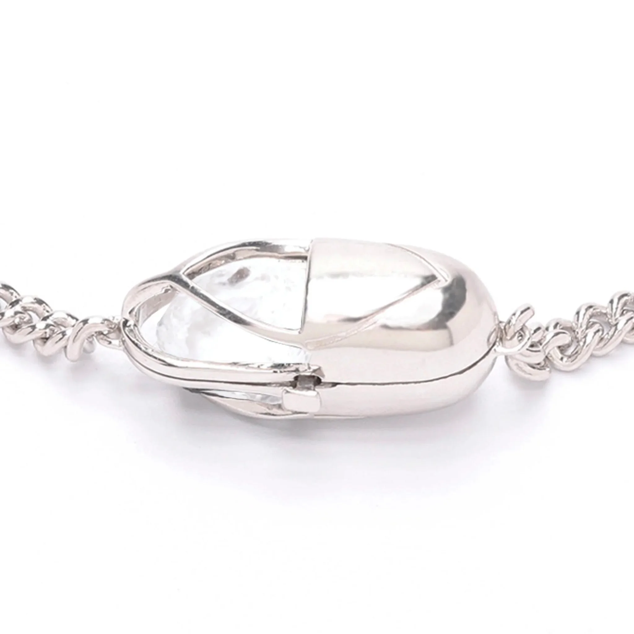 capsule_crystal_chain_silver_clear_quartz_closeup_1024x1024@2x.jpeg