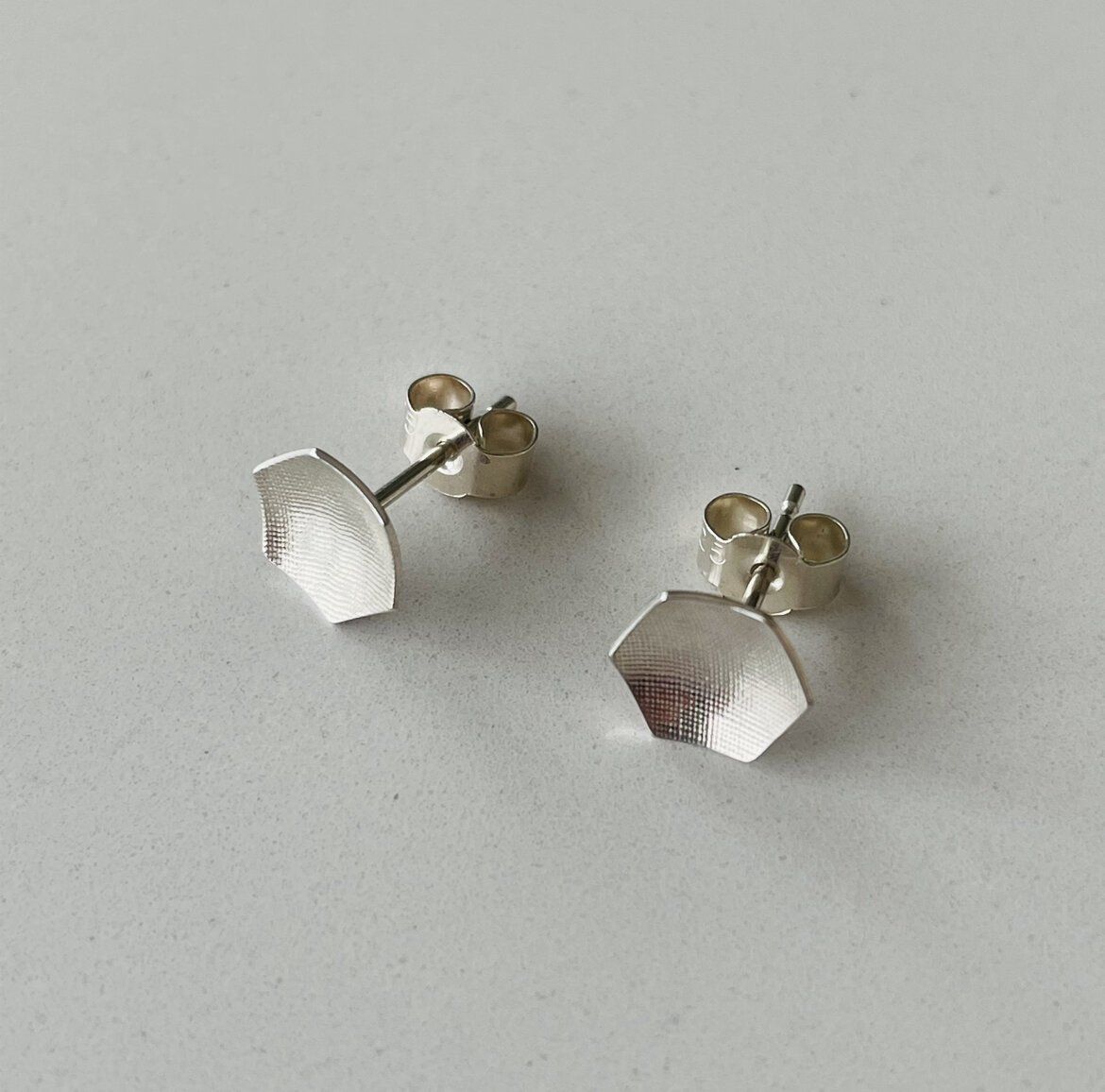 Small Hexagon Studs silver