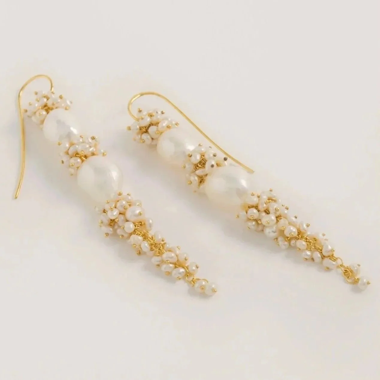 Baroque%252BPearl%252BLong%252BDrops3.jpg