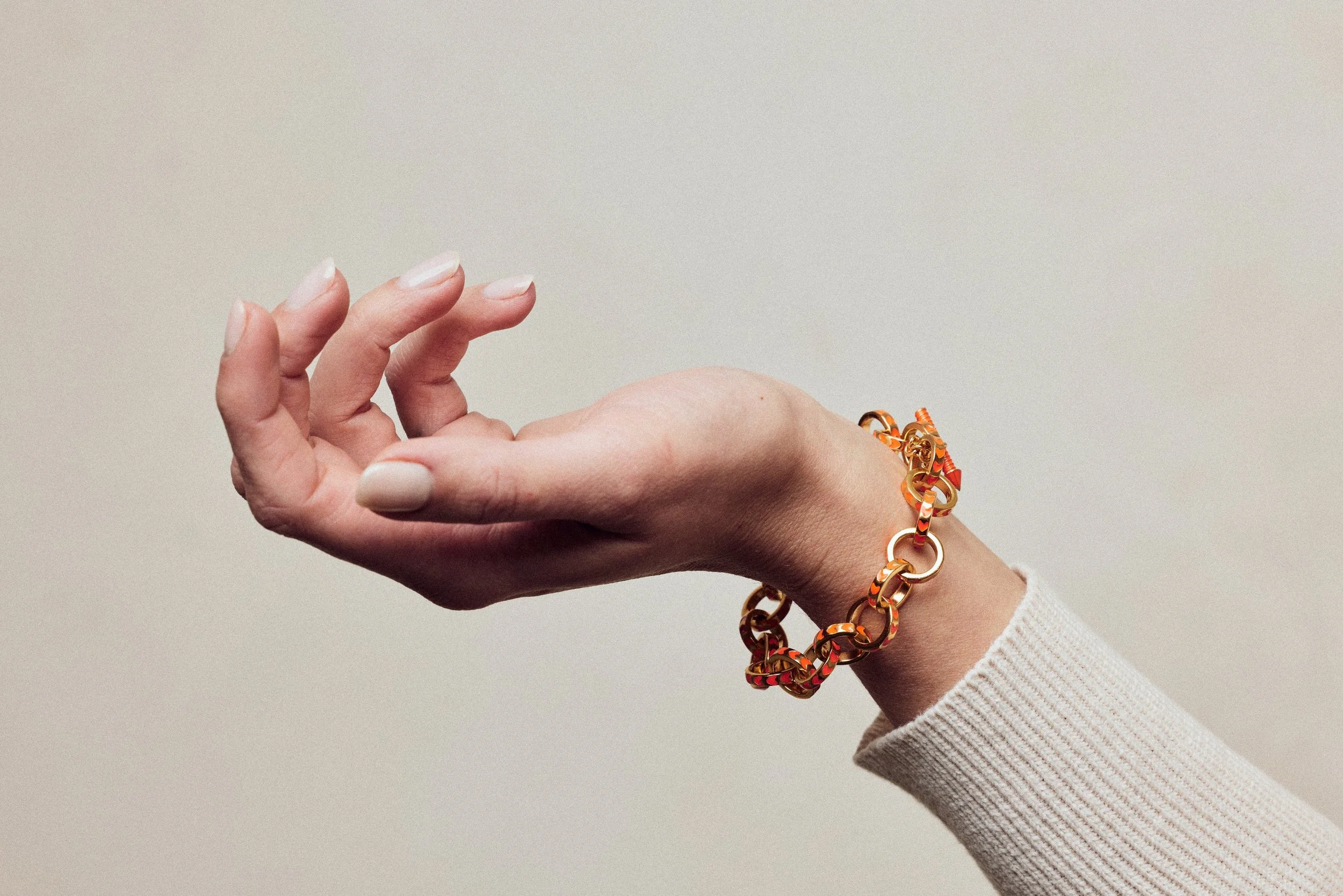 purple spark bracelet1.jpg