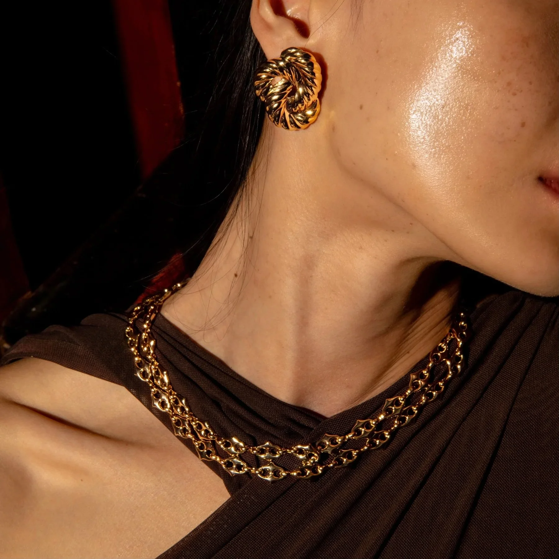 RAE Necklace - gold1.jpeg