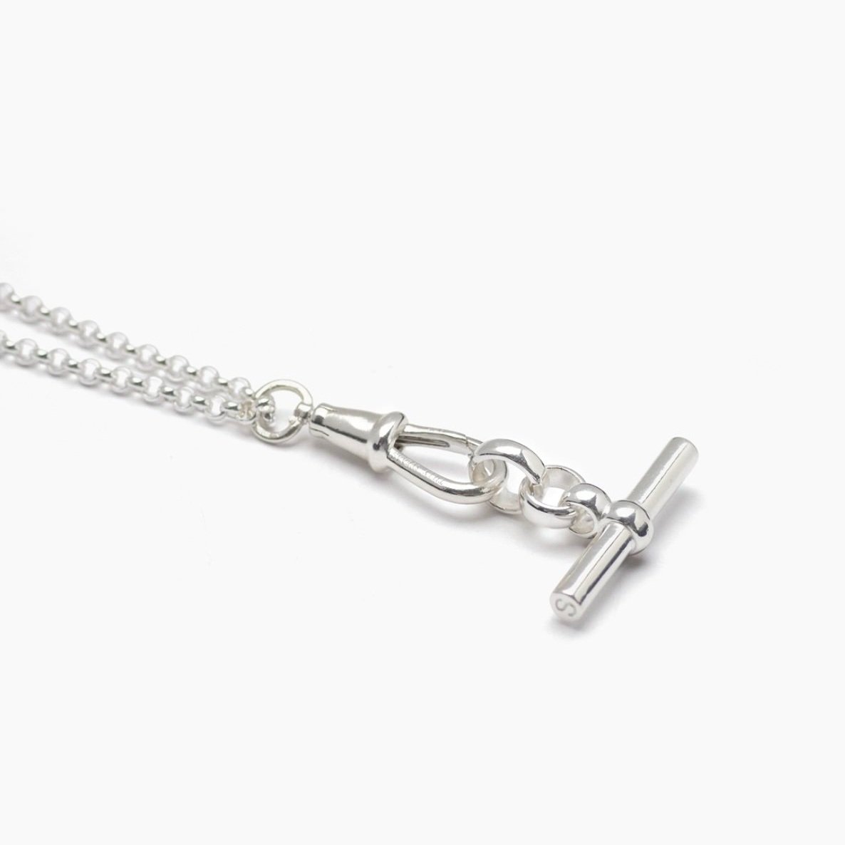 Small+Silver+T-Bar+on+Belcher+Clip+Necklace3.jpg