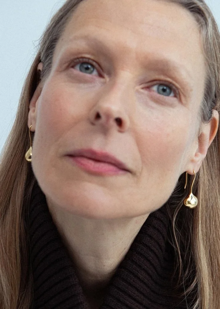 pebble curve drop earrings1.jpeg