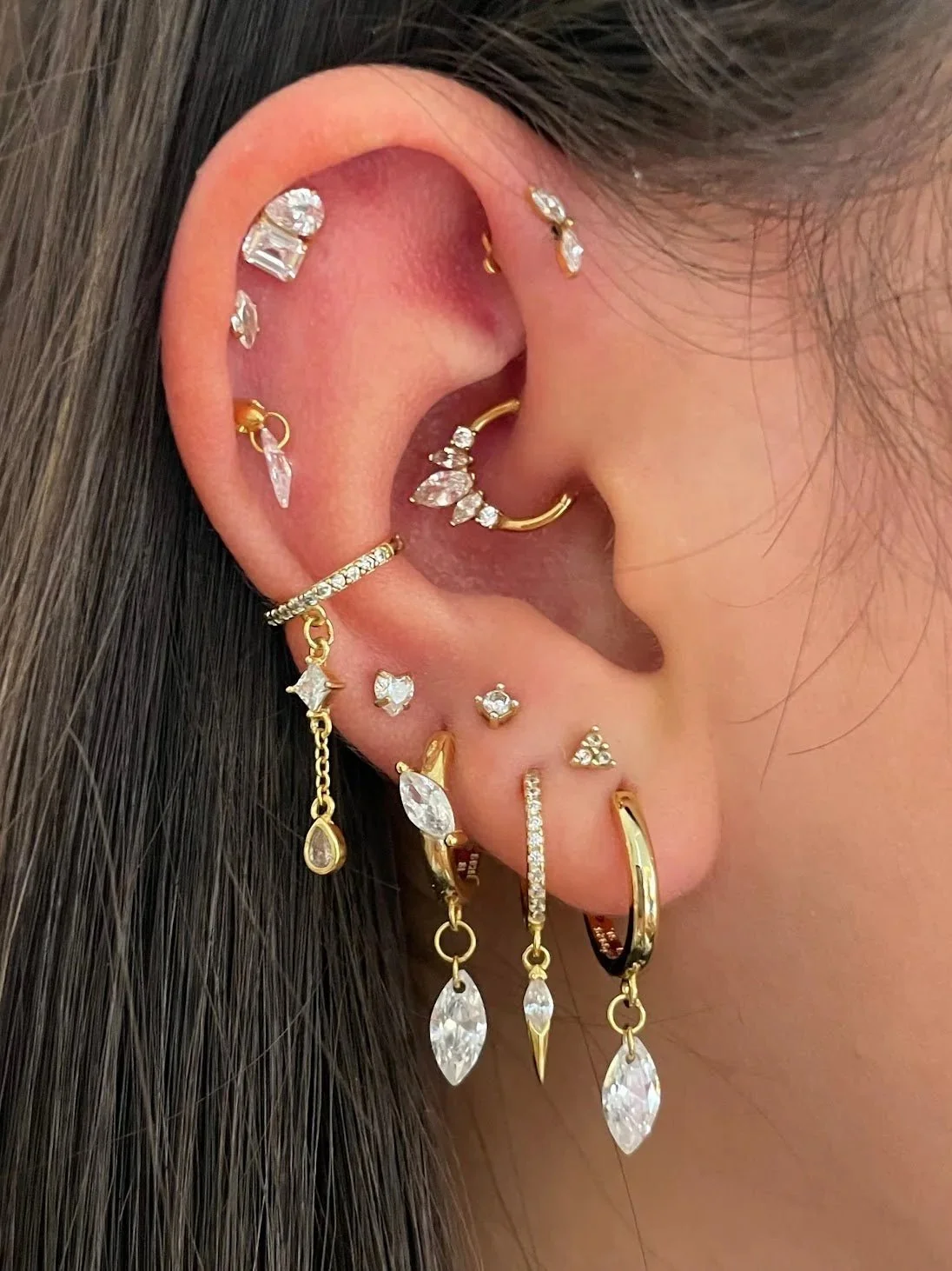 Ice Drip Flat Back Stud Gold.jpeg