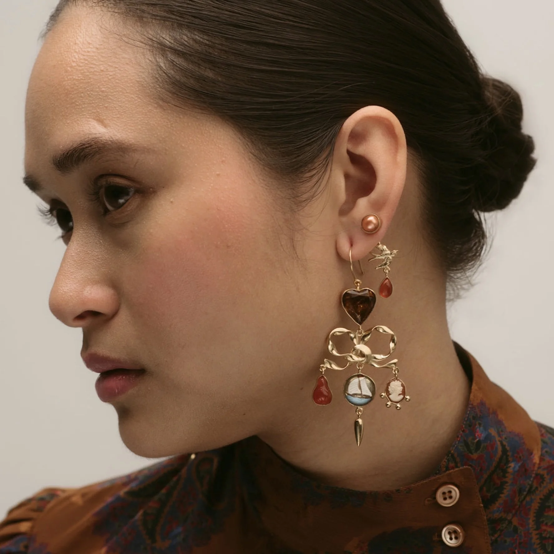 Bow Charm Balance Drop Earrings1.jpg