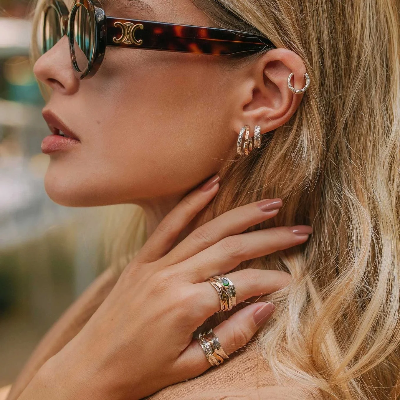 Aura Magic Spinning Ring3.jpeg