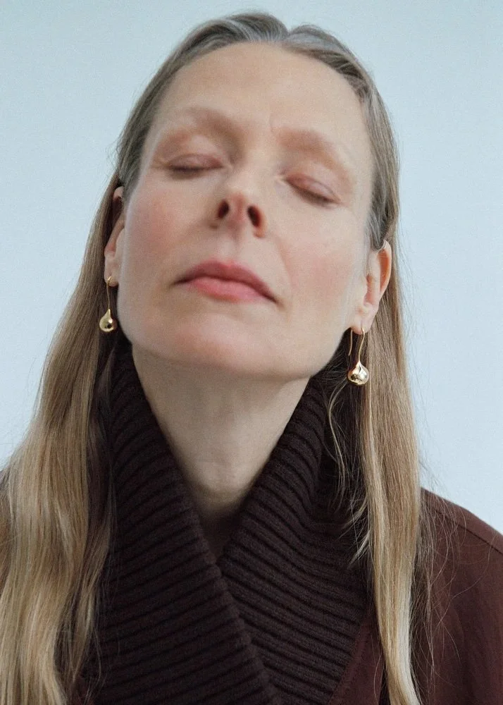 pebble curve drop earrings3.jpeg