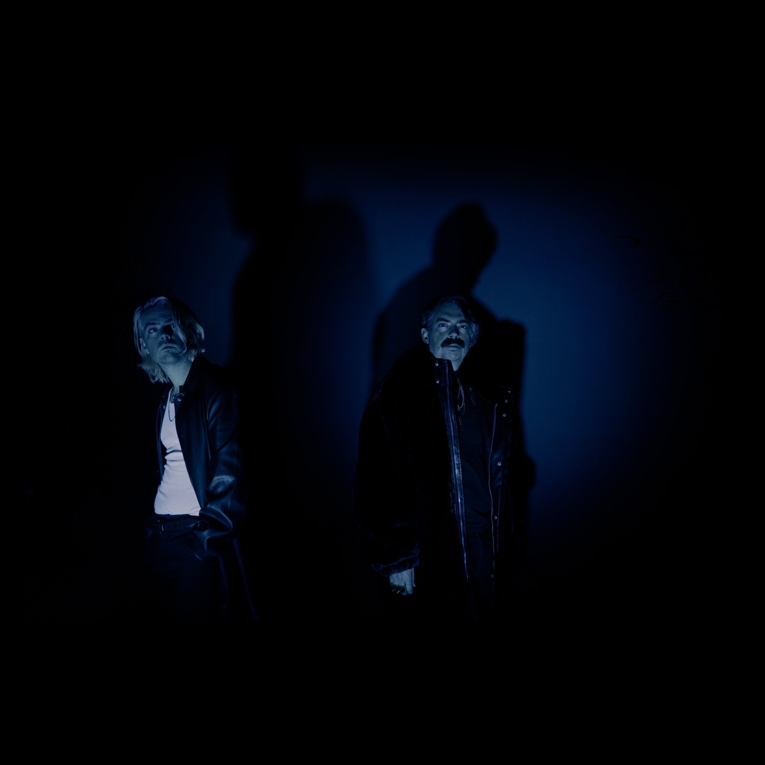 SIGN UP — THE HOLY KNIVES