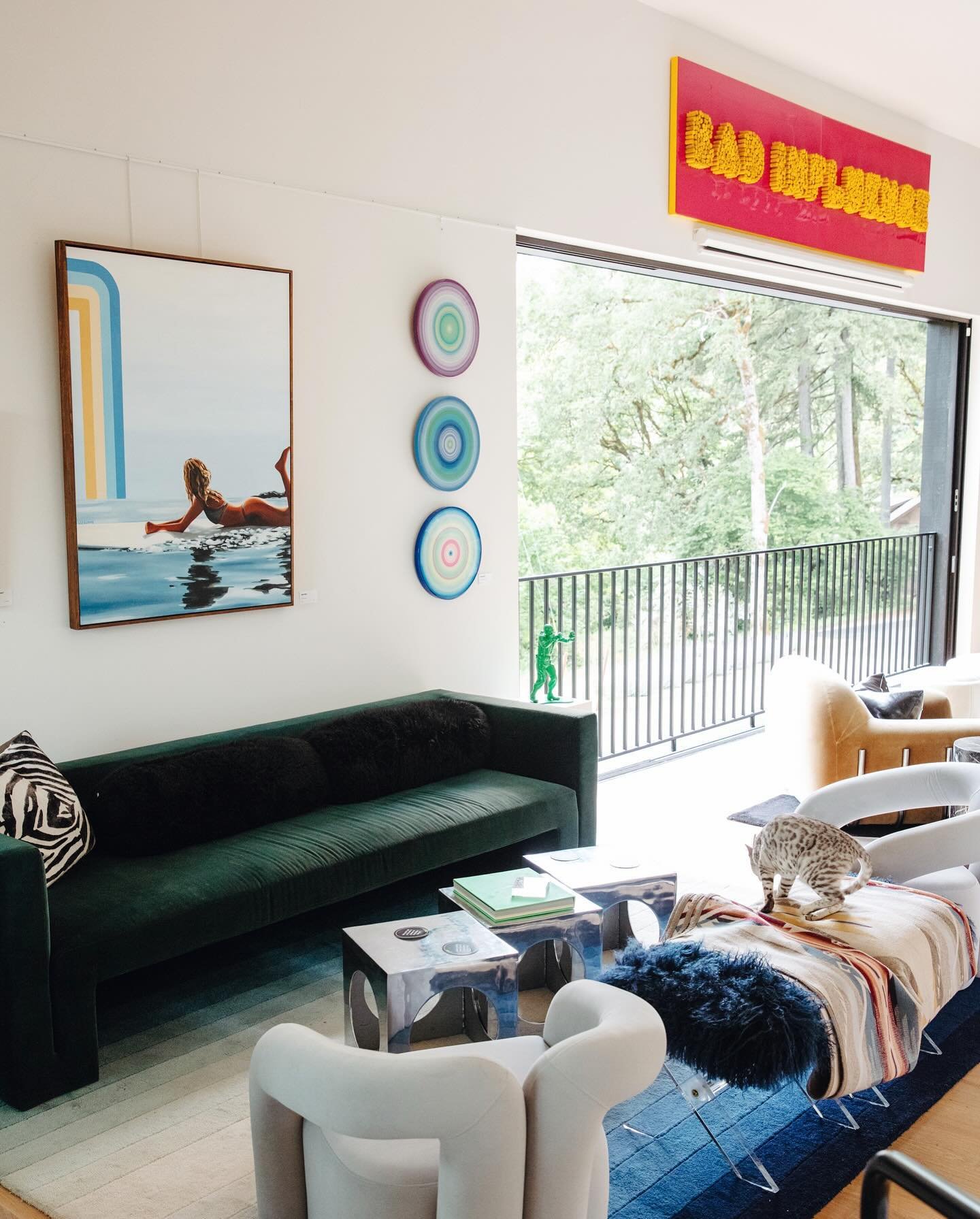 The summer vibes are making waves at Artist Block 🌊

Come grab a glass of ros&eacute; and check out this vibey masterpiece by Liz Slome. &ldquo;Waiting,&rdquo; 36x48&rdquo;- this original work by Liz Slome is available to collect for the first time 