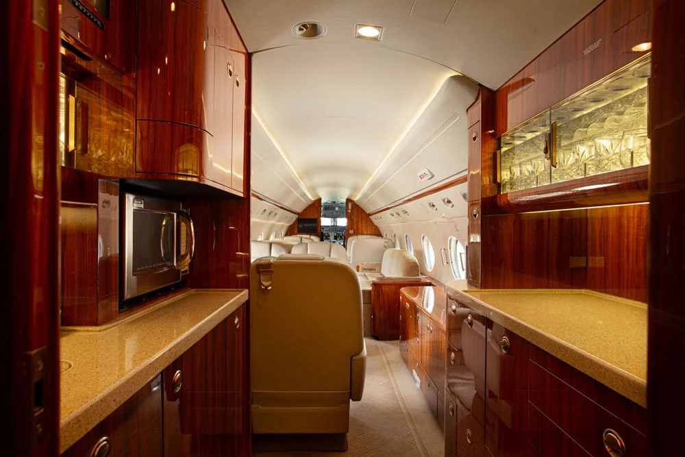 10-G450-SN-4195_Aft_Galley-2.jpg