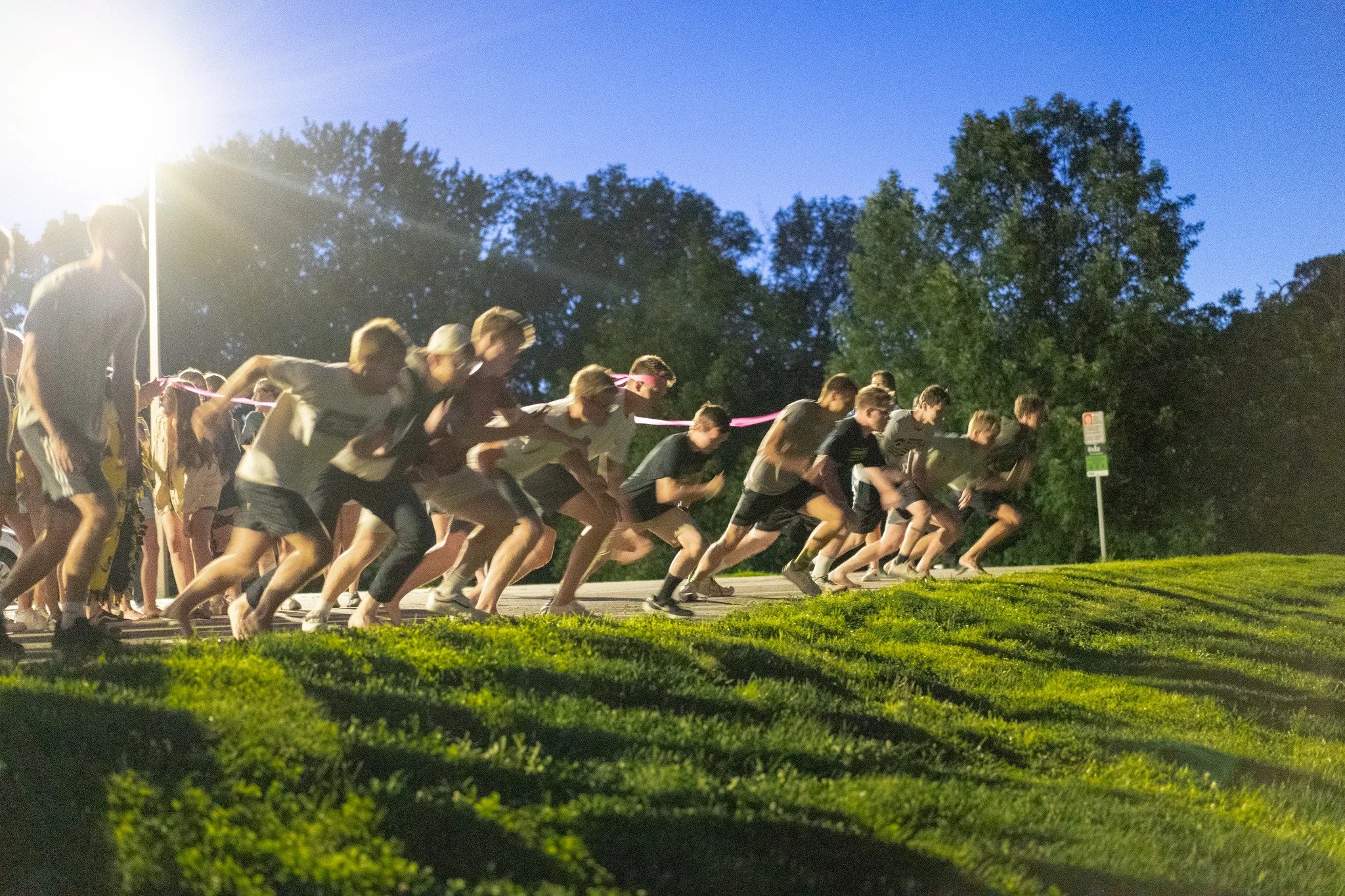 If you ain't first, you're last. The DQ race couldn't have gone any better last week! Here are some action shots to relive the memories... ALSO! Don't forget that pickledon is tonight after summer salt! We'll get the tourney going right after, but co