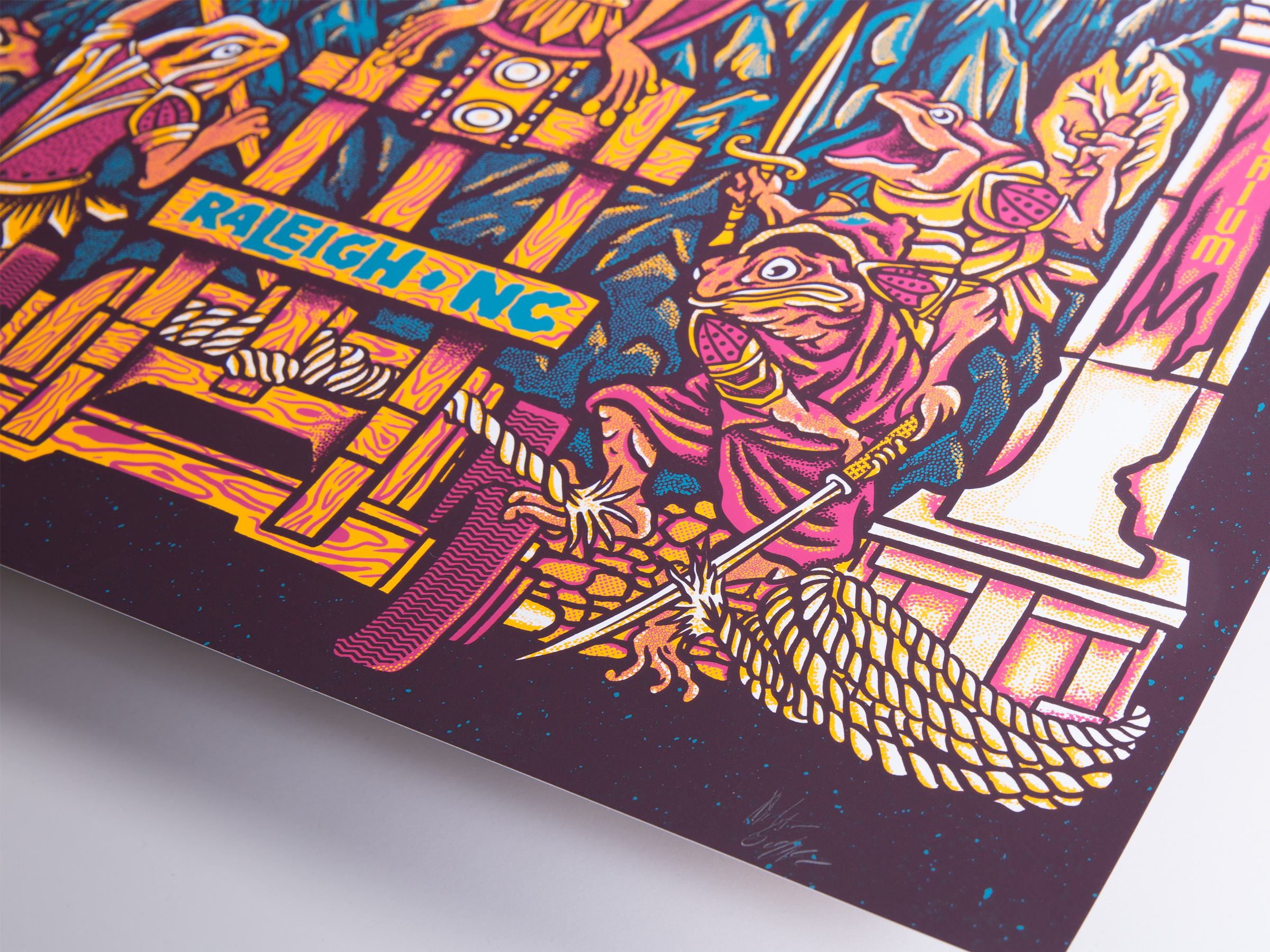 LesClaypool_ShowPaper_CloseUp1.png