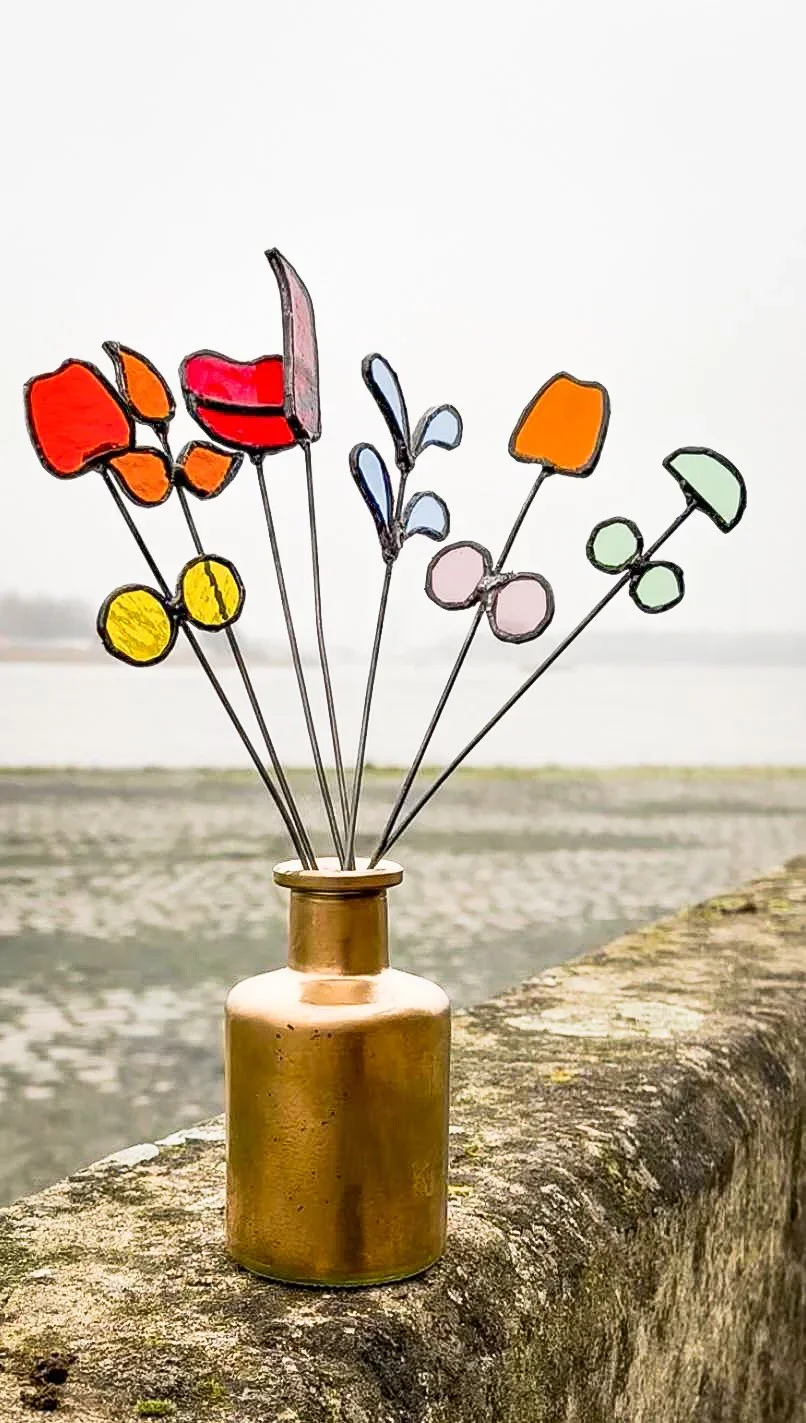 processed_891a54ef16314e0db25ad396fd496c91.webp (Copy) (Copy) (Copy)