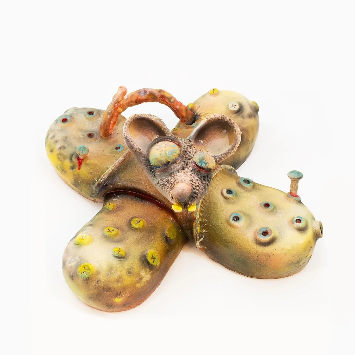 &amp; also i made a subway rat that&rsquo;s hiding in a secret place underneath a shelf in the corner of a dusty room