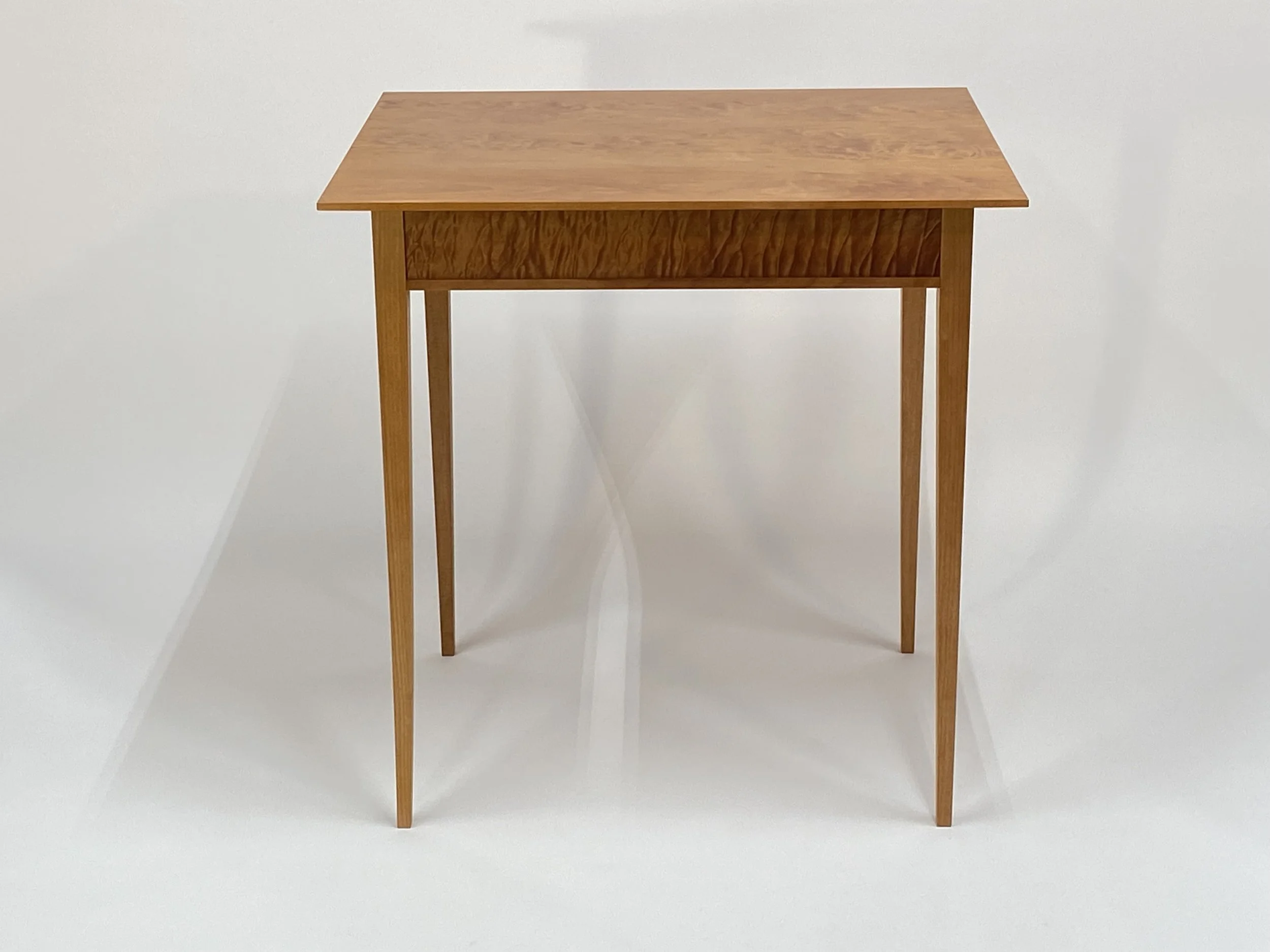 Beautiful features on all four sides