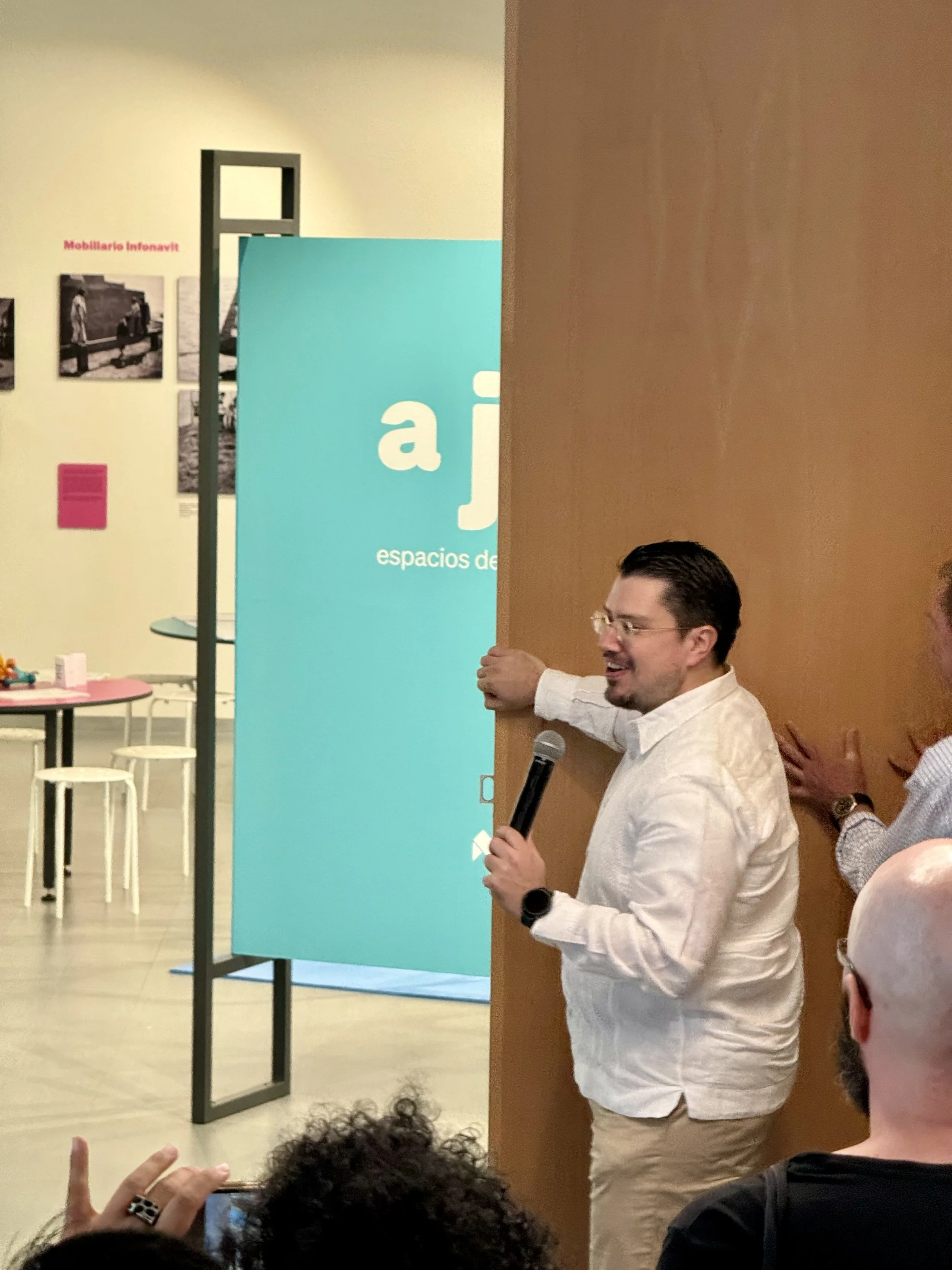 Opening ceremony of A Jugar exhibit part 2.JPG