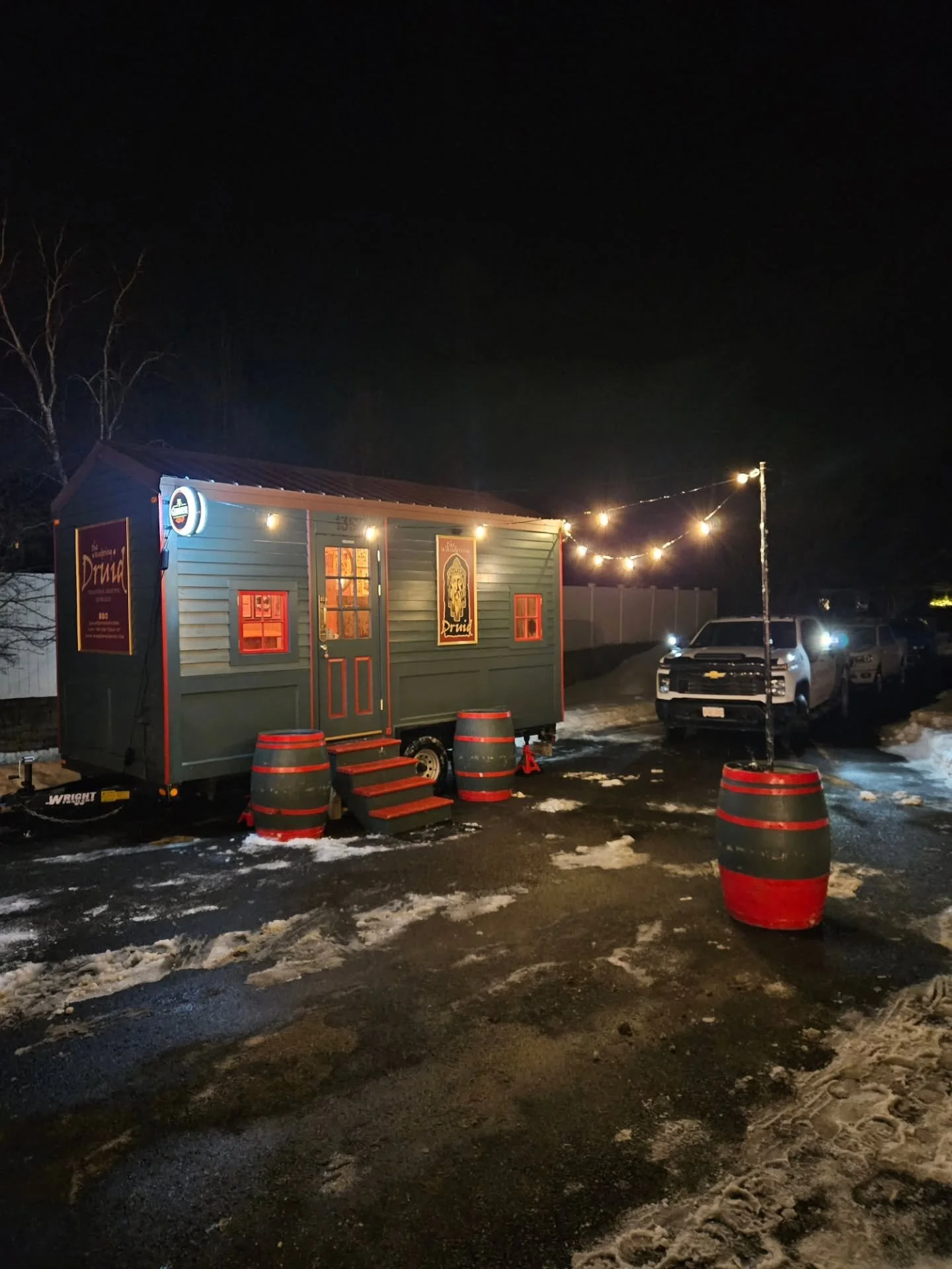 No better place to be on a cold Superbowl Sunday! 🥶🏈🇺🇲🍺