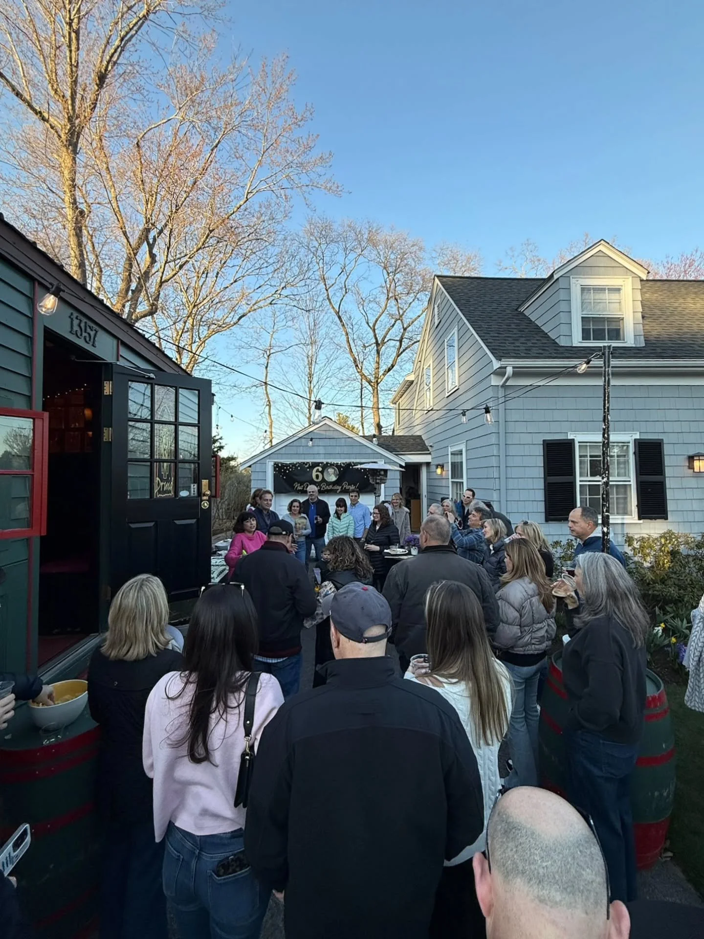 It's finally that time of the year again! 🌞🍺