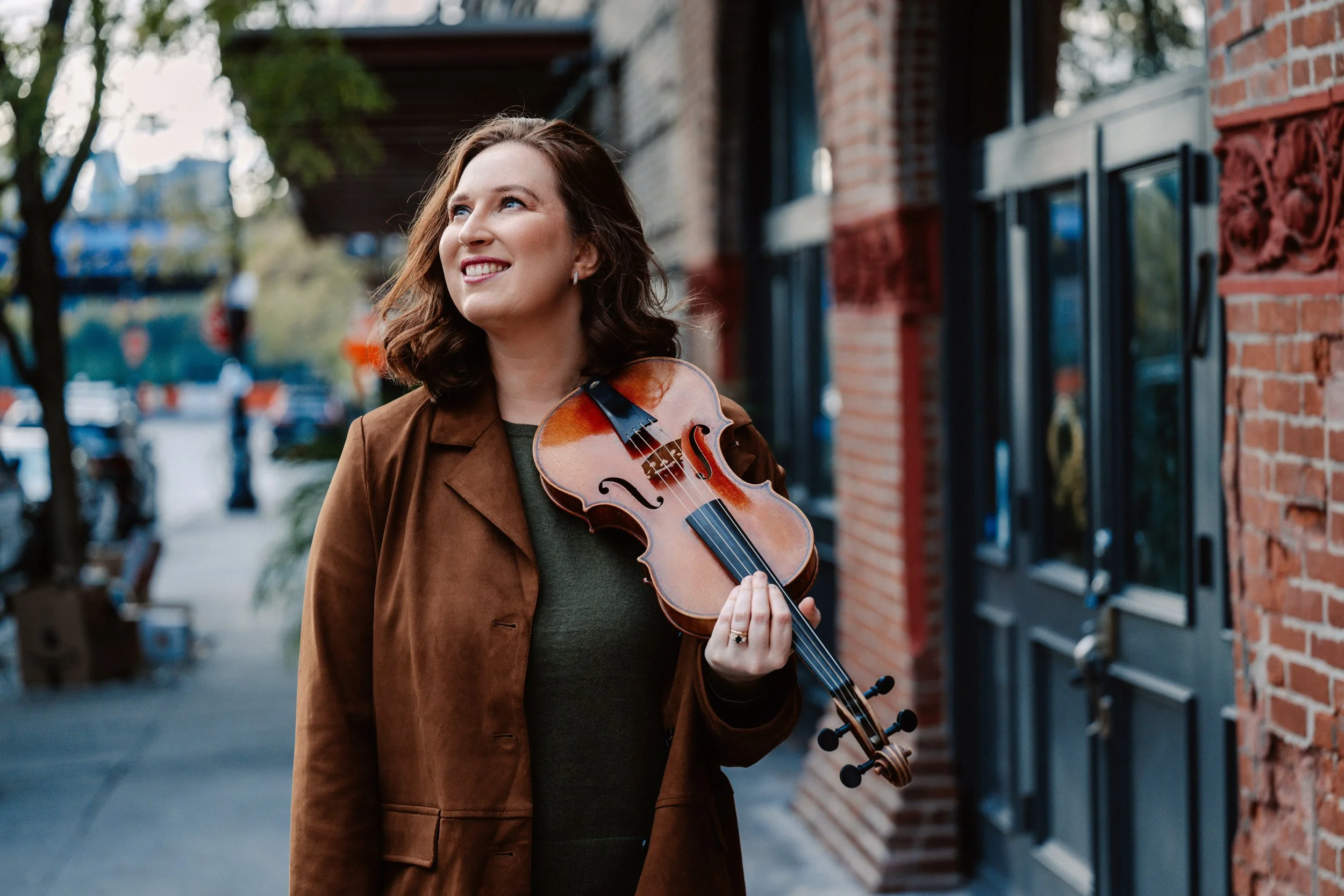 Augusta McKay Lodge, violin/Baroque violin