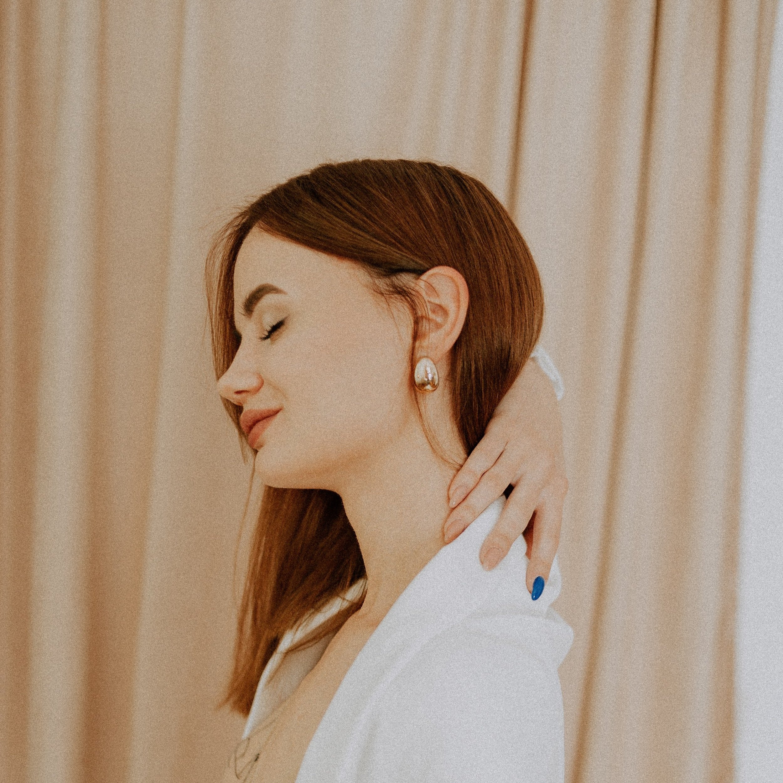 julia-cheperis-OXp5HQl_FZM-unsplash.jpg
